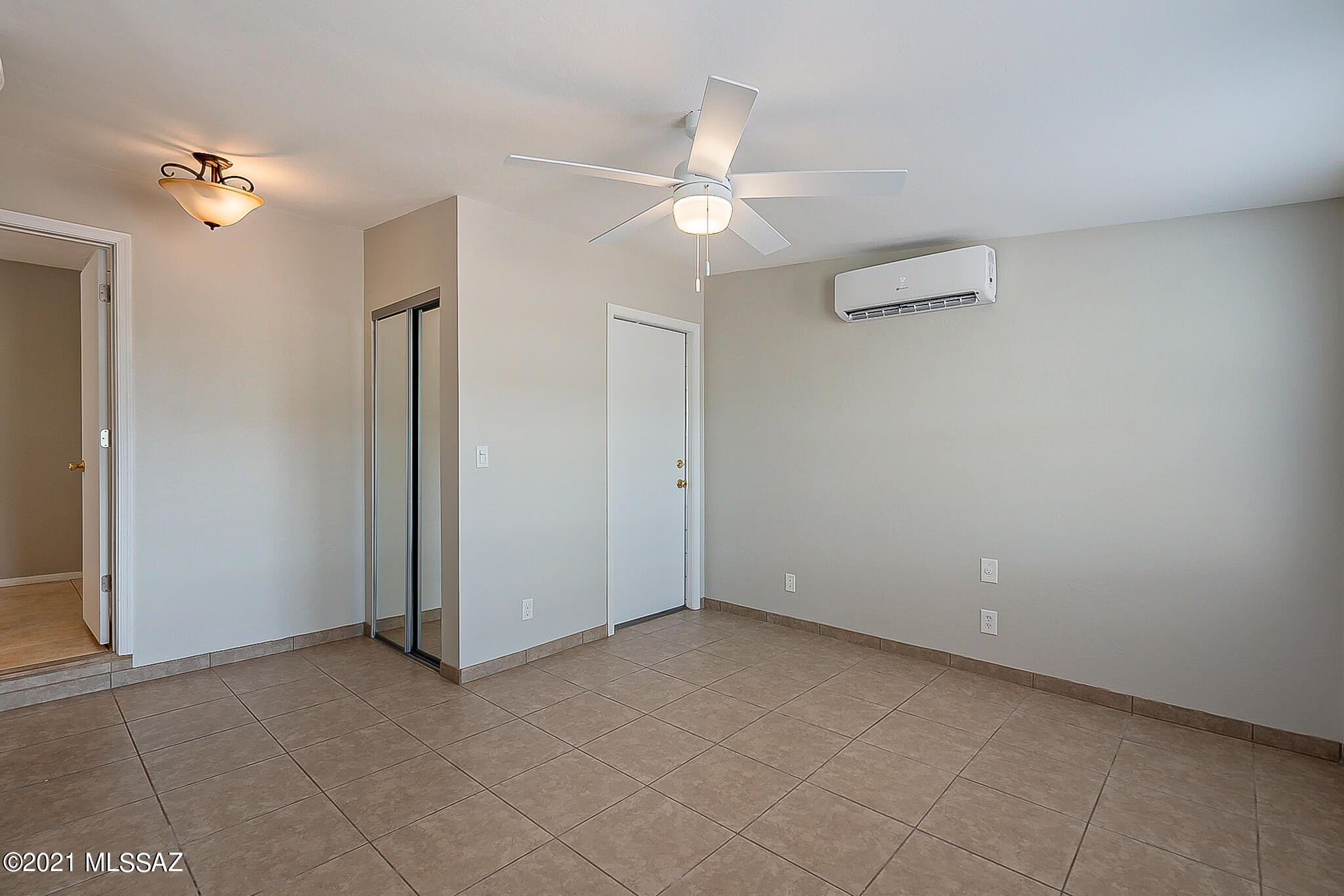 Rancho Feliz(1-115) - Residential