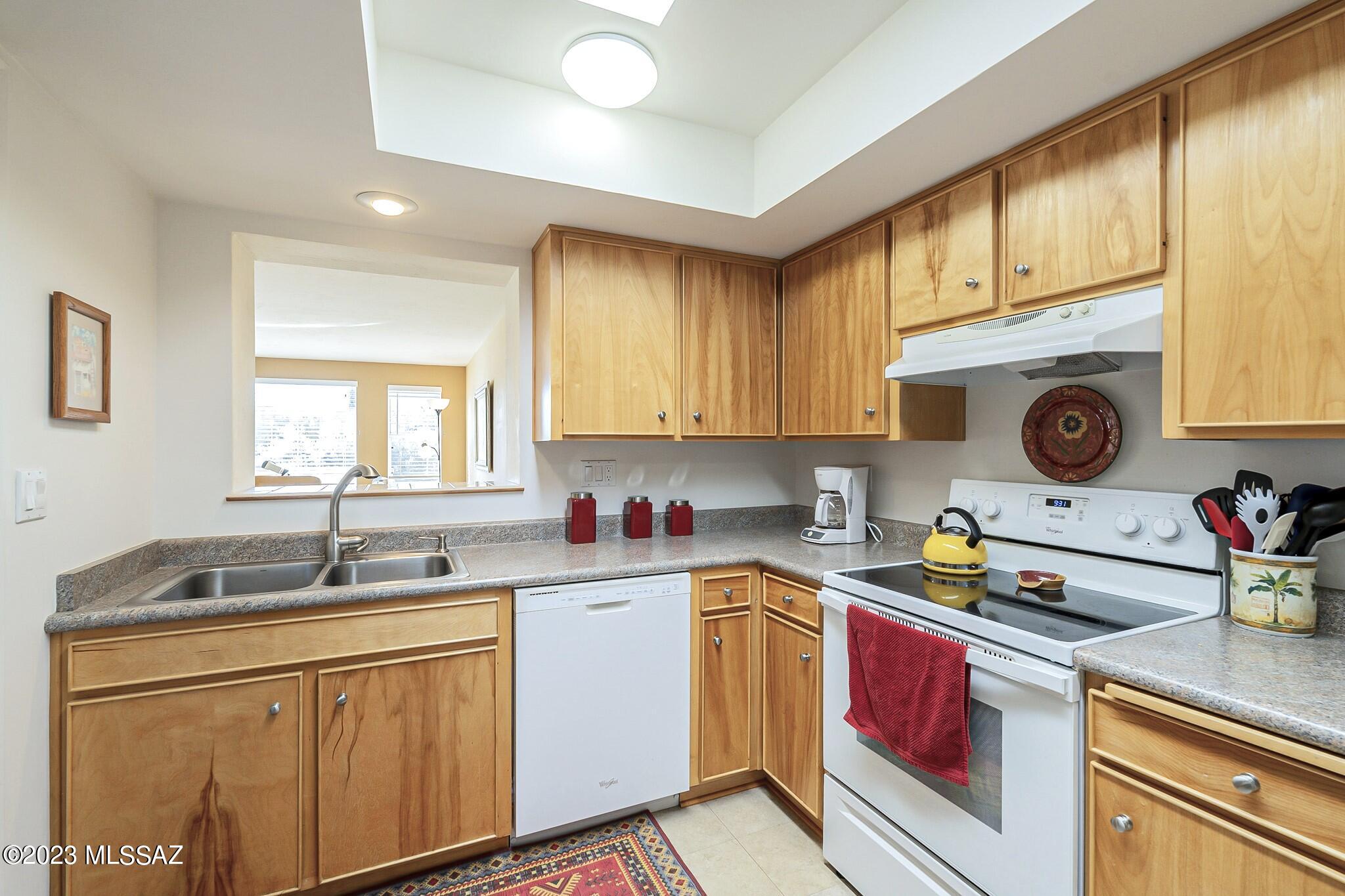 Green Valley Townhouses 4 - Residential