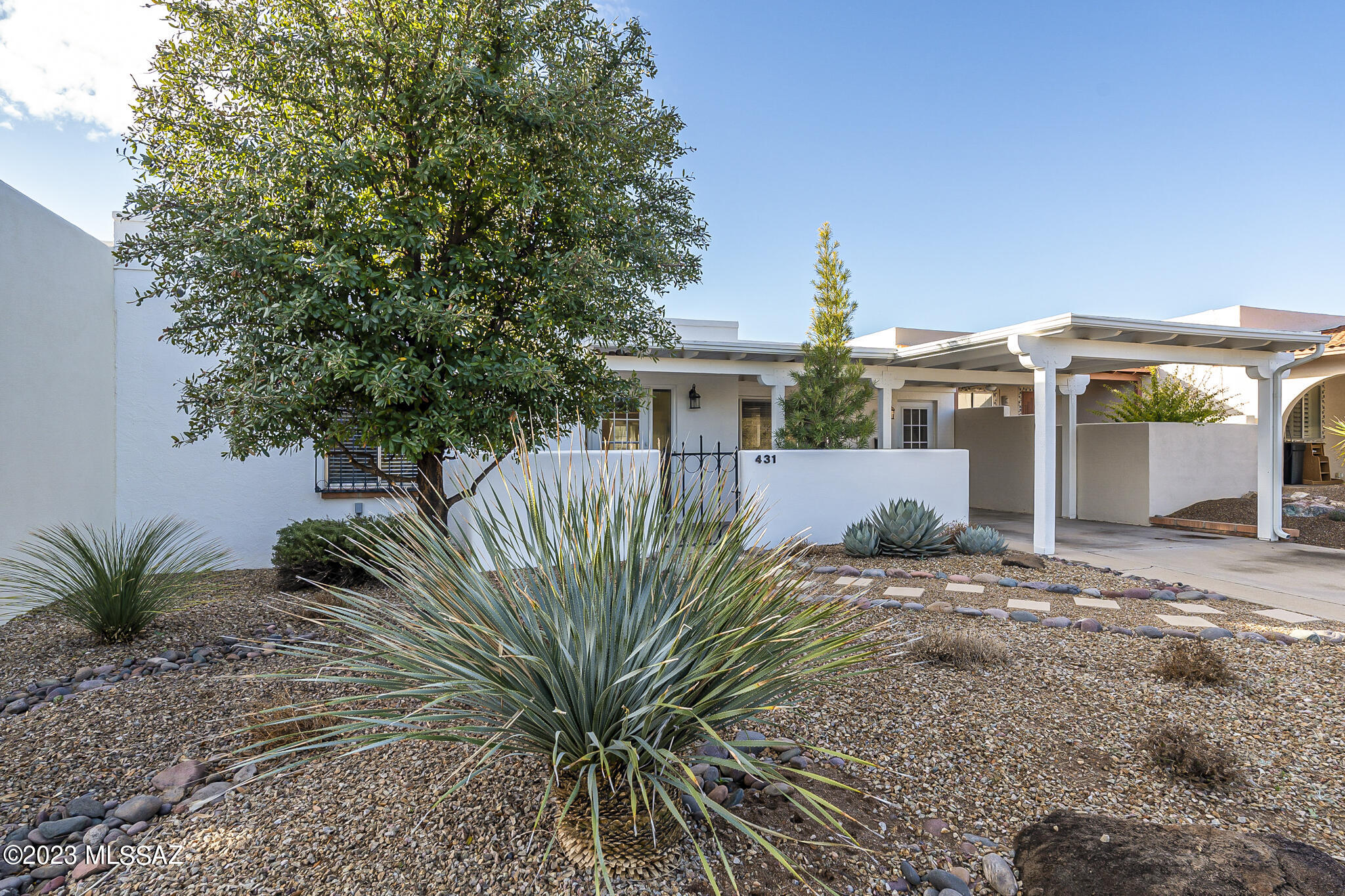 Green Valley Townhouses 4 - Residential