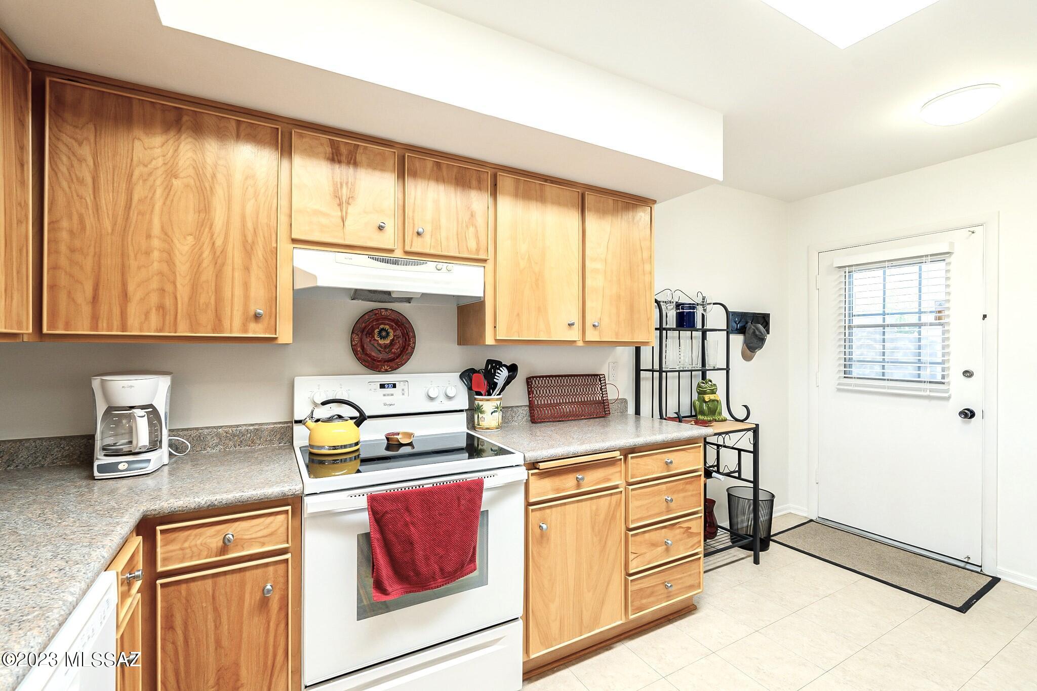 Green Valley Townhouses 4 - Residential
