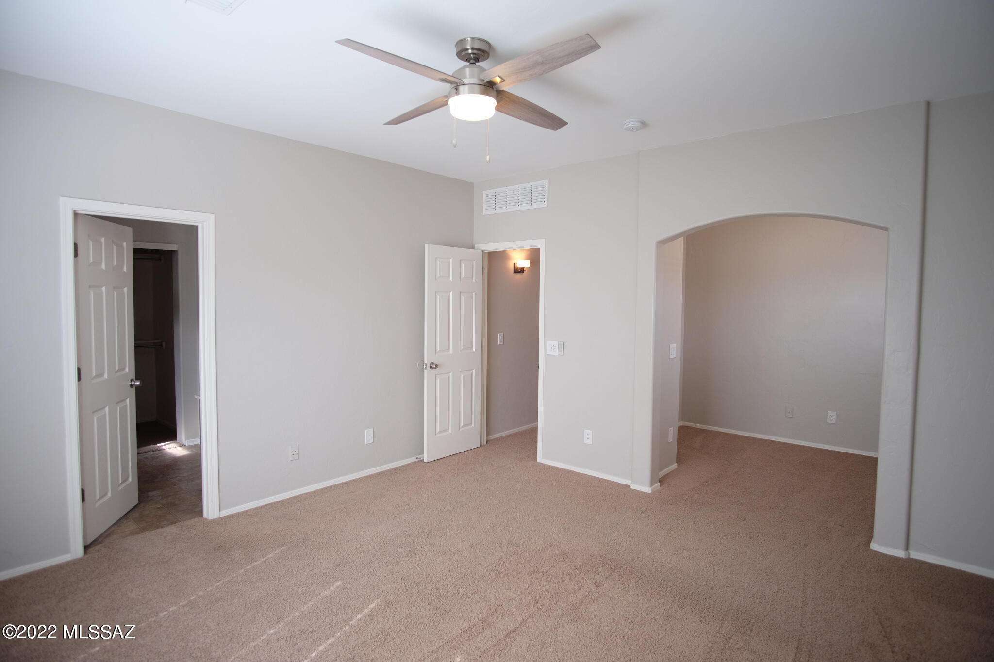 Presidio Del Oro (1-163) - Residential Lease