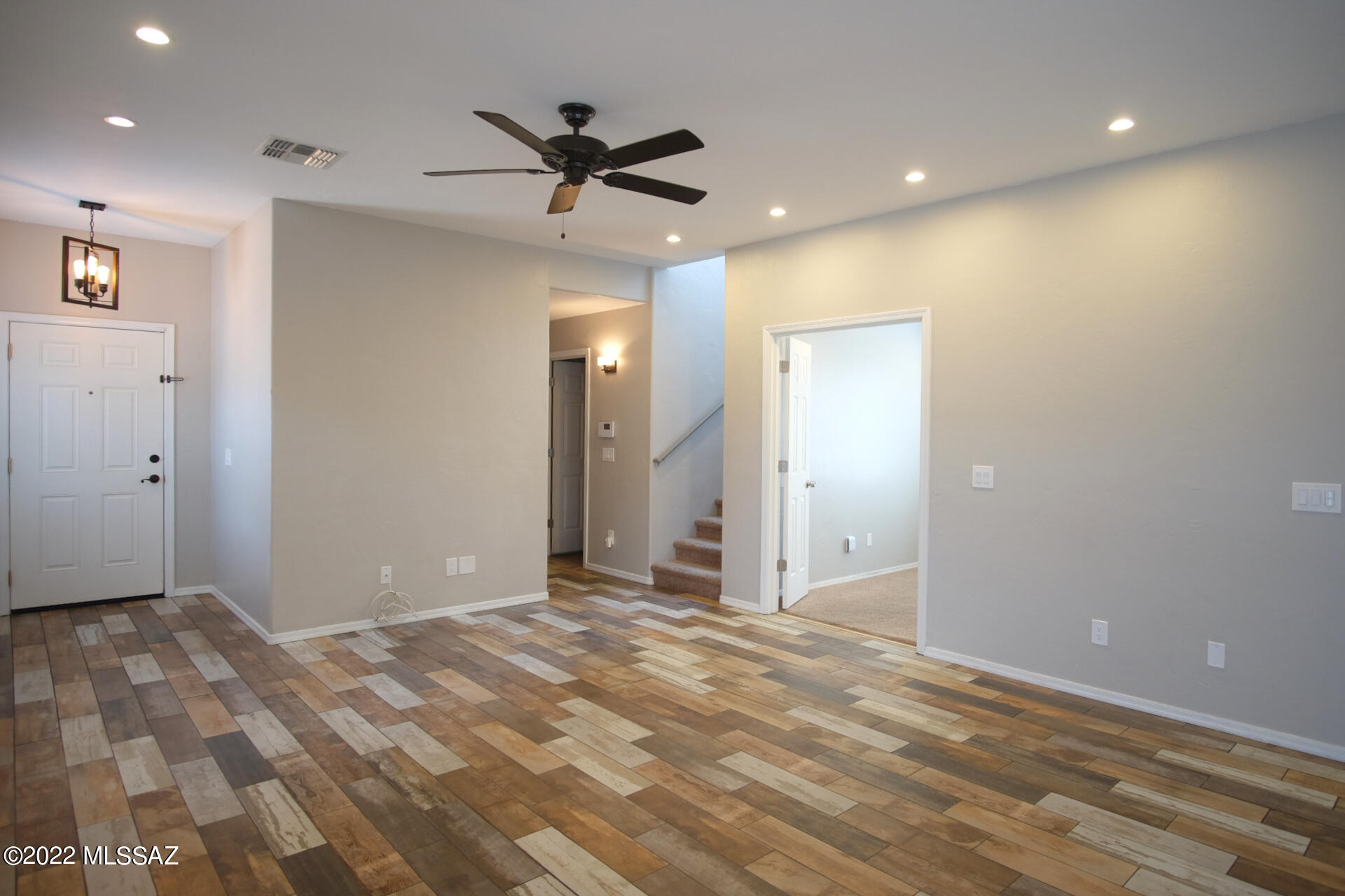 Presidio Del Oro (1-163) - Residential Lease