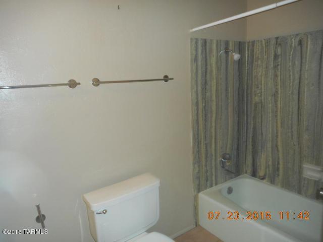 Santa Catalina Estates - Residential Lease