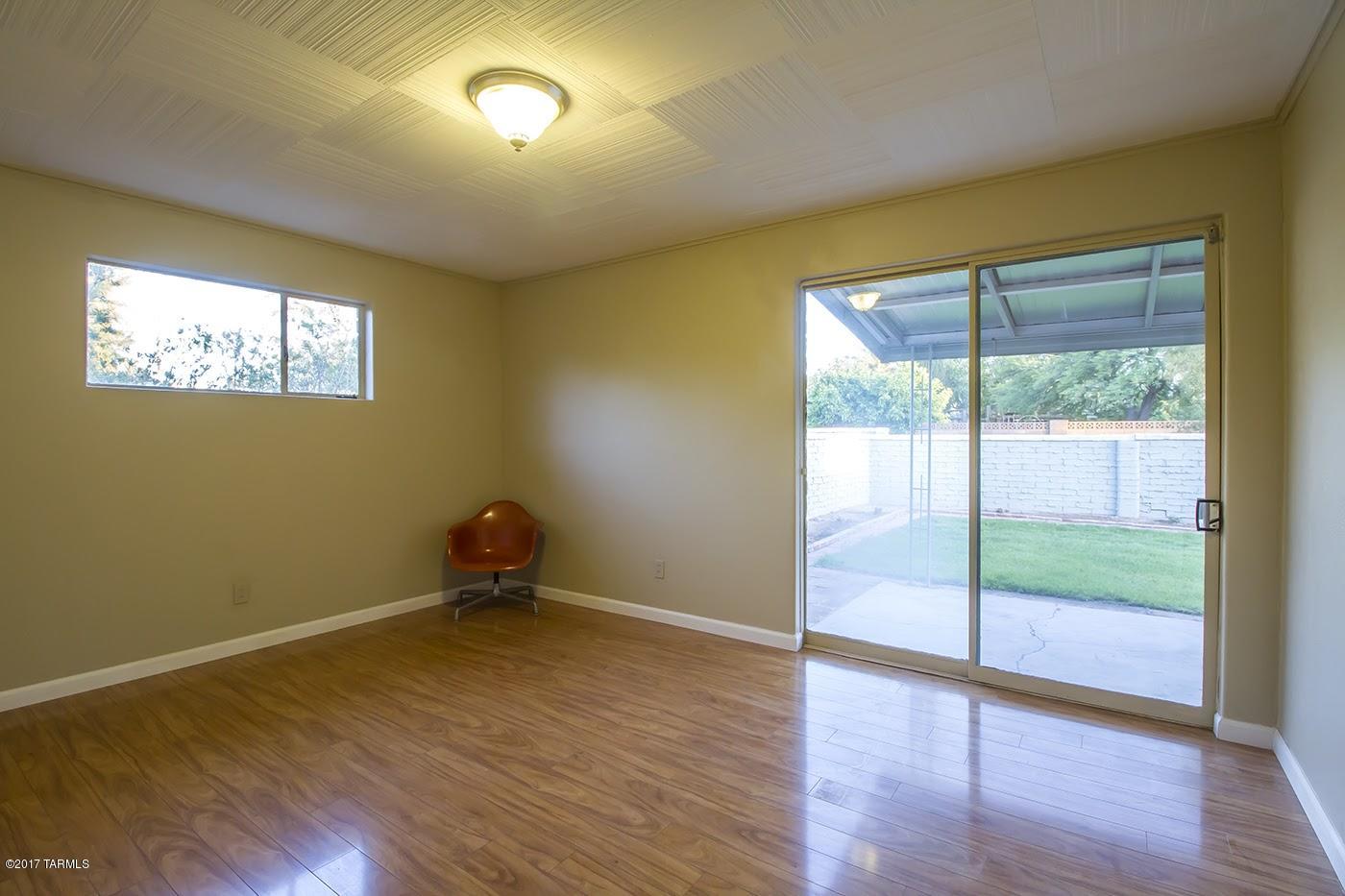 Carlos Terrace - Residential