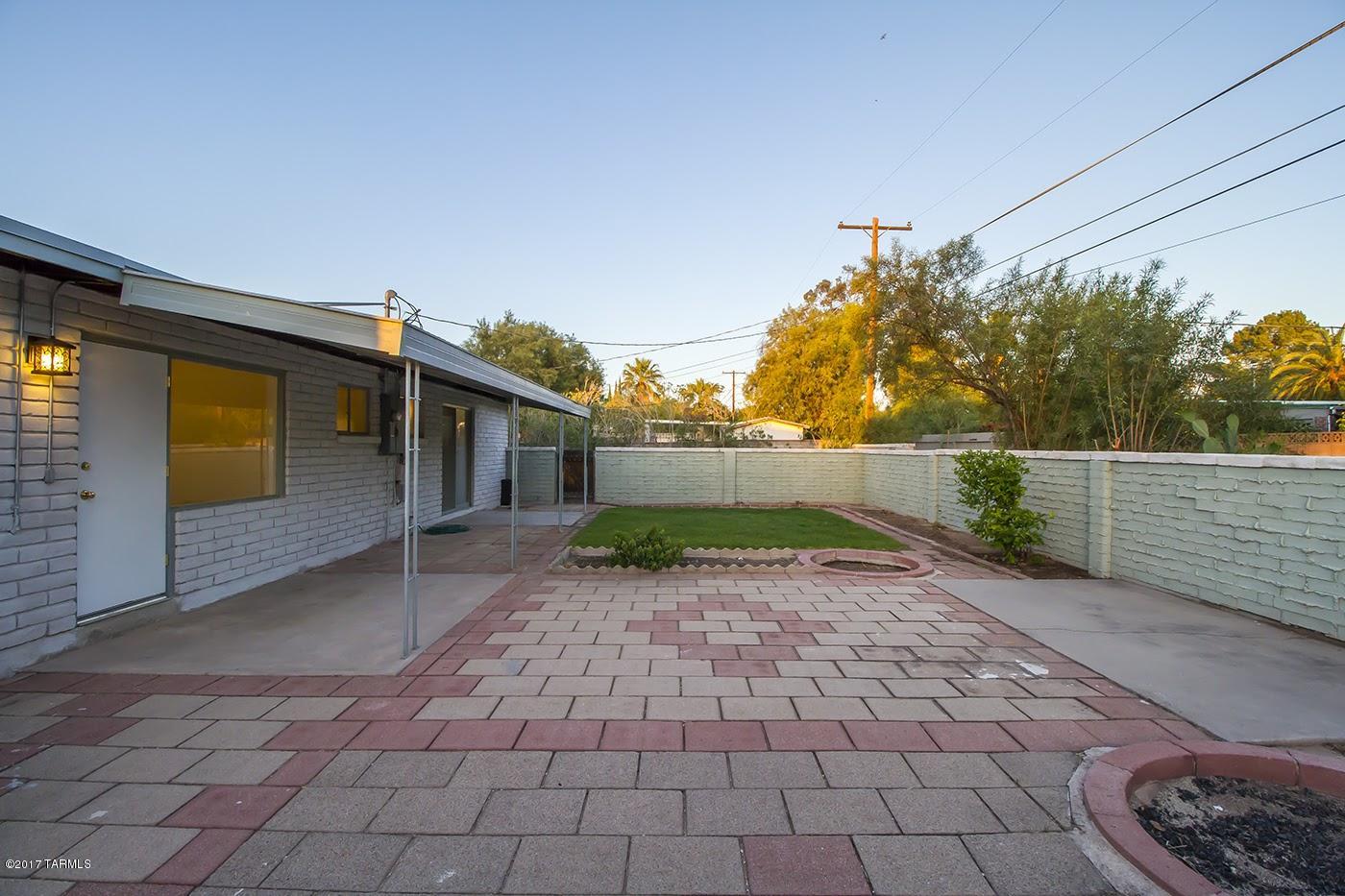 Carlos Terrace - Residential