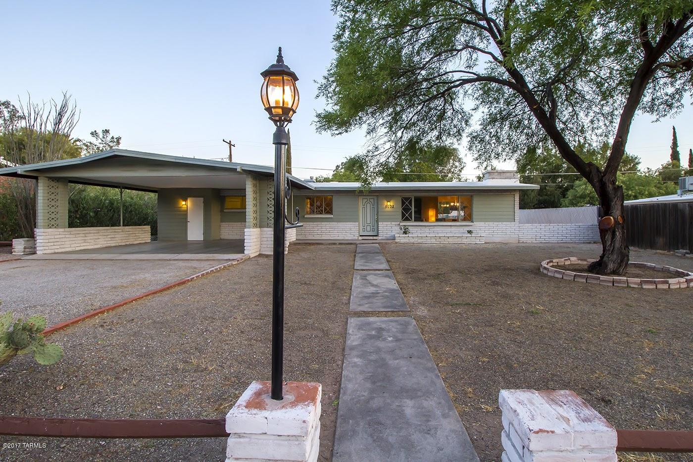Carlos Terrace - Residential