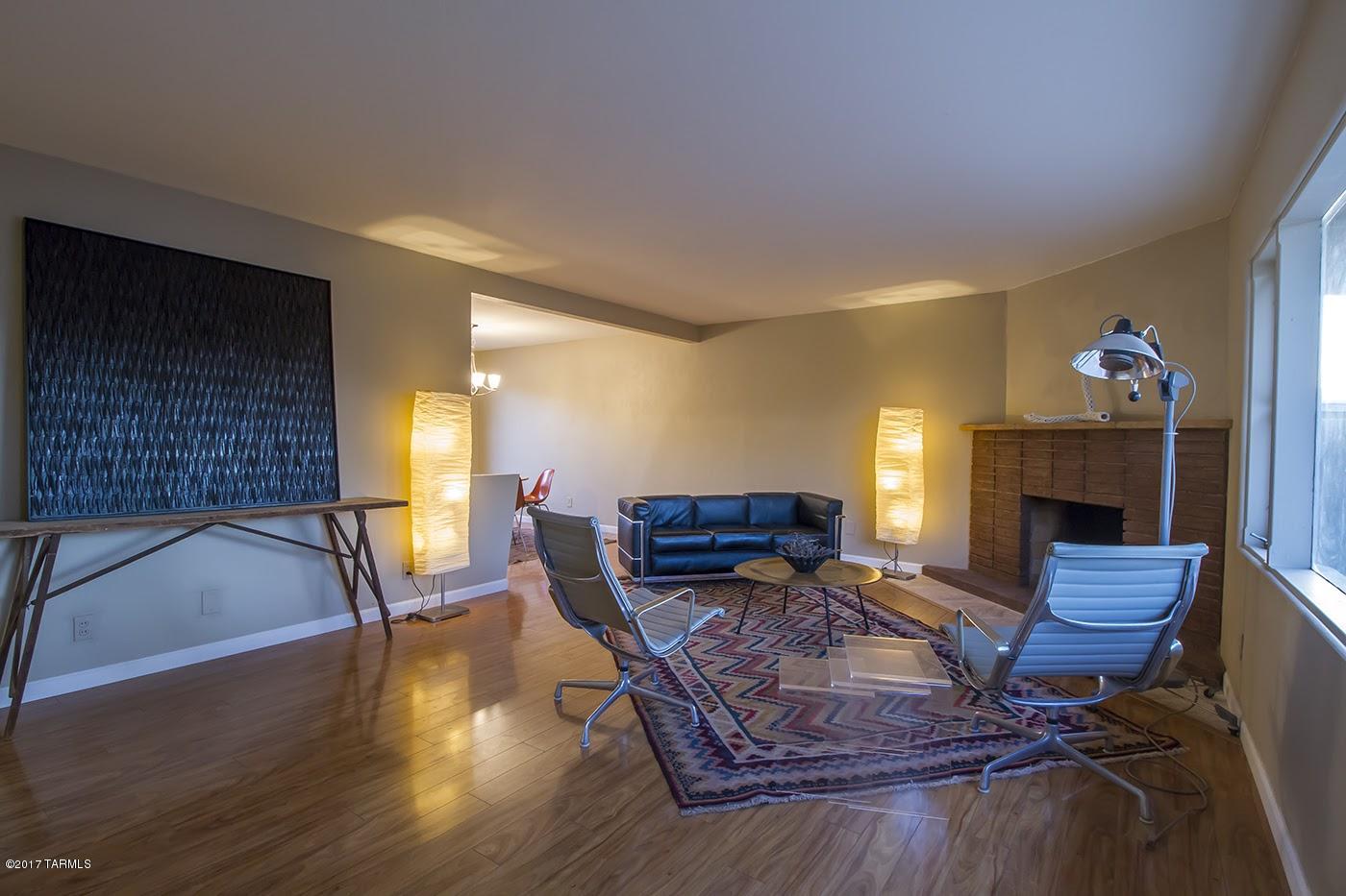 Carlos Terrace - Residential