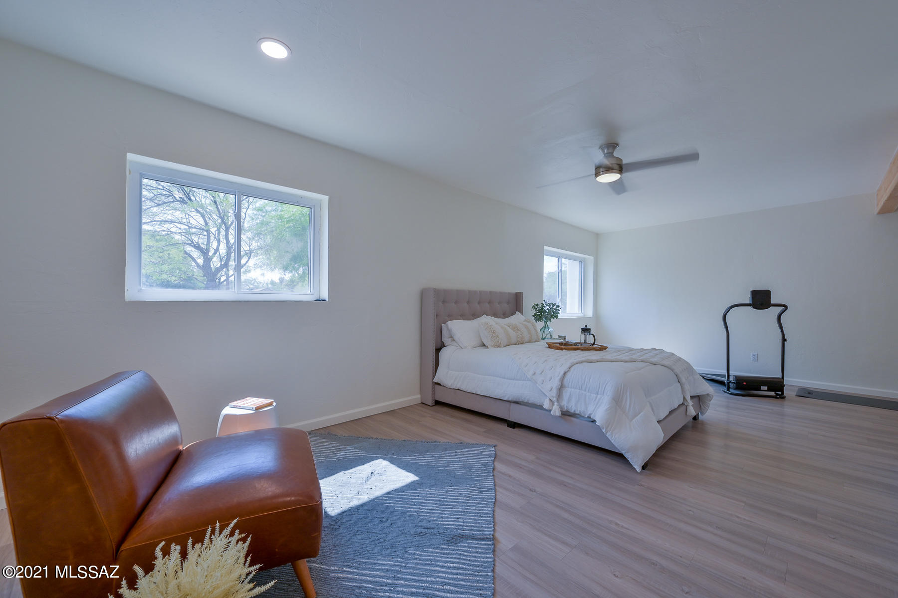 Cloverleaf Resub. - Residential