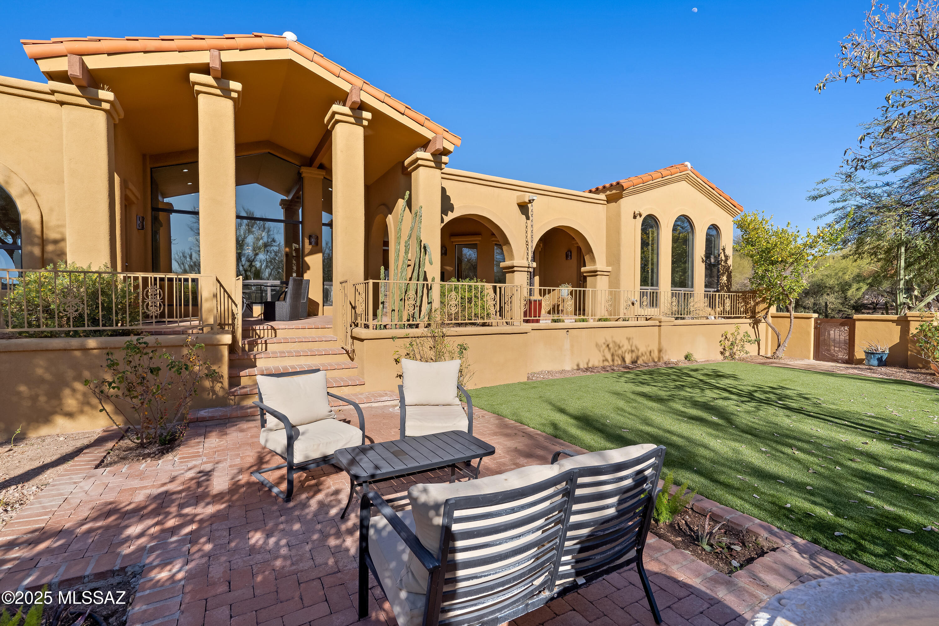 Catalina Foothills Est. NO. 10 (73-90, 119, 121, 123, 127-146) - Residential