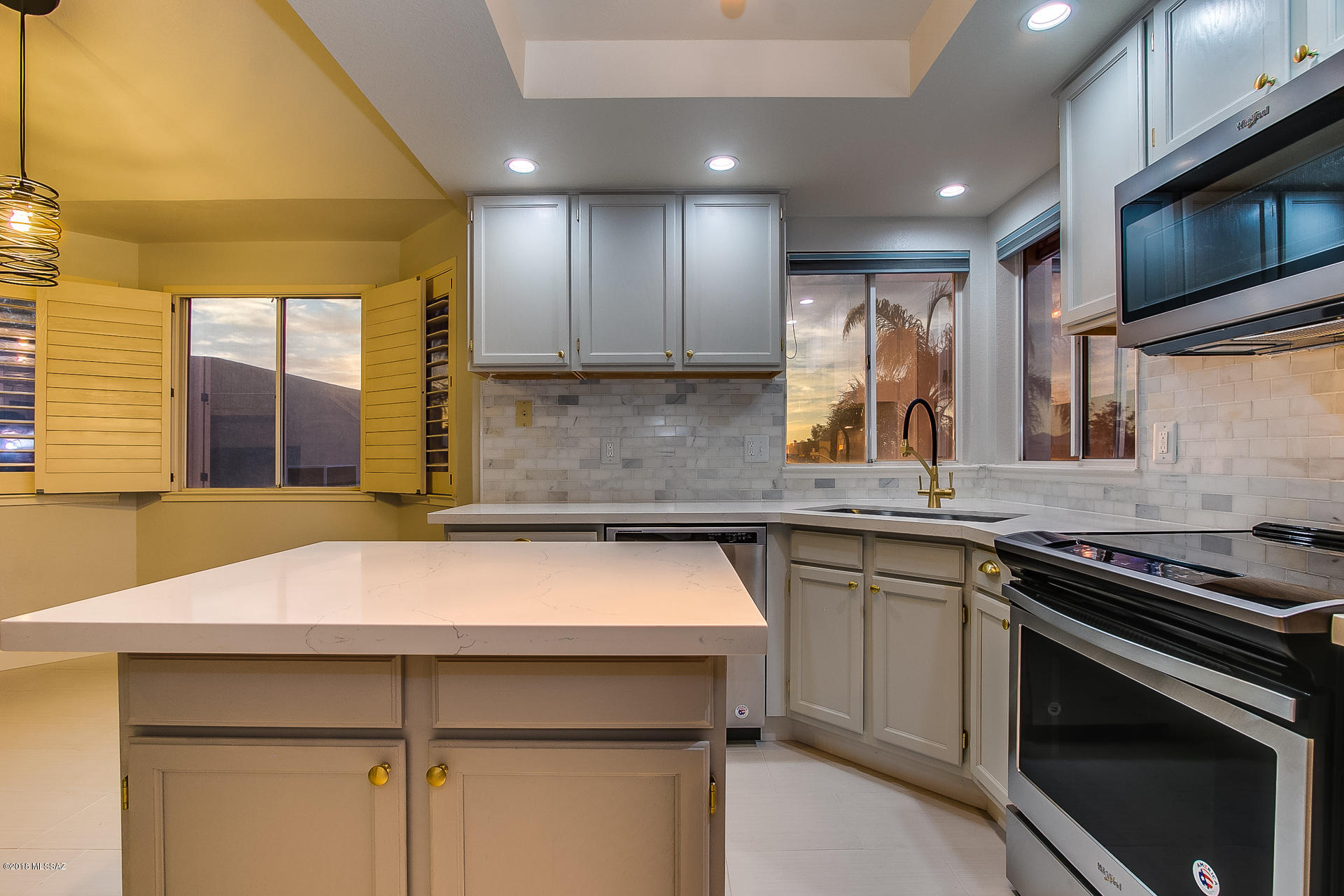 Elliott Homes At Rita Ranch (1-521) - Residential
