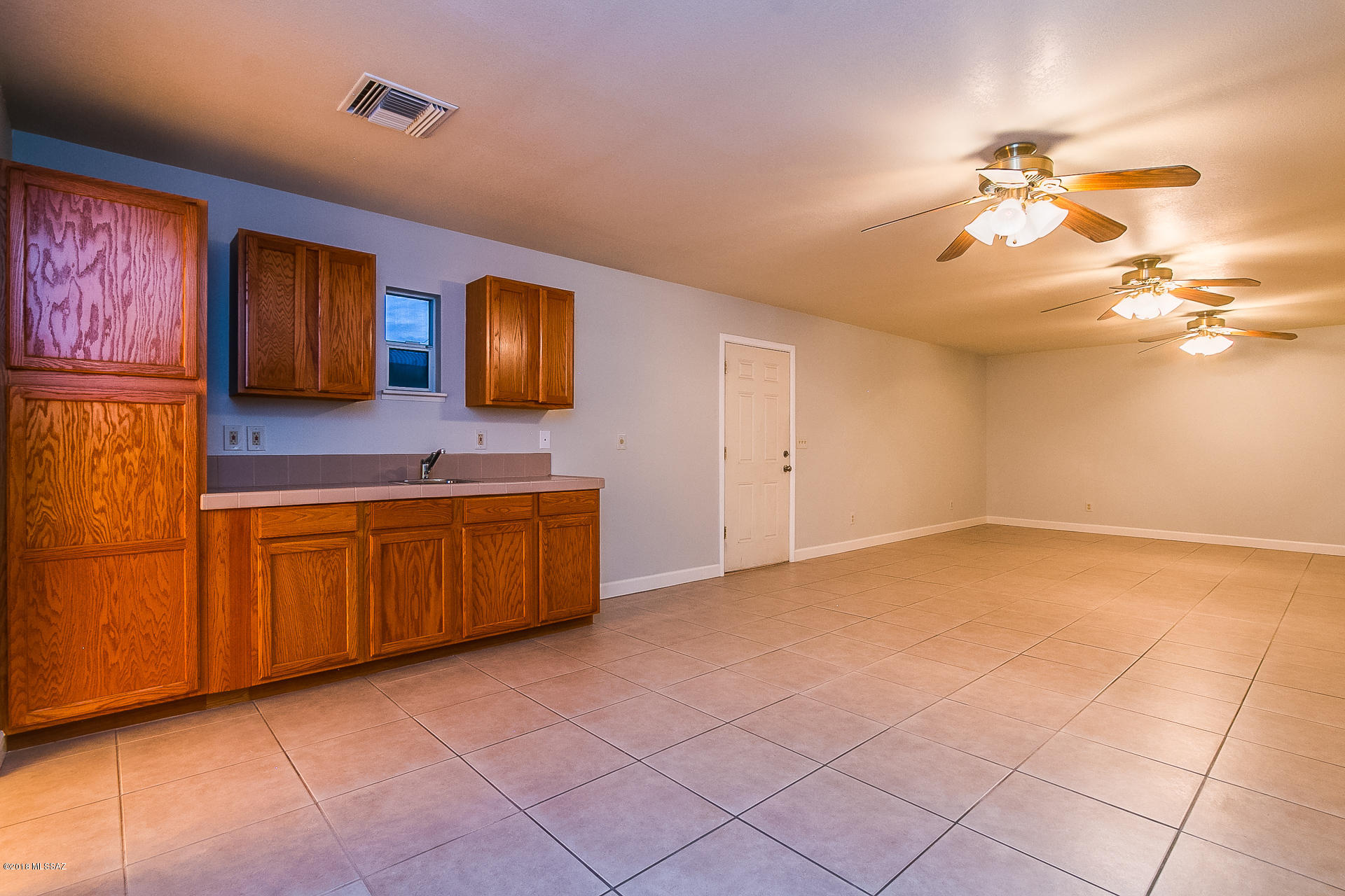 Elliott Homes At Rita Ranch (1-521) - Residential