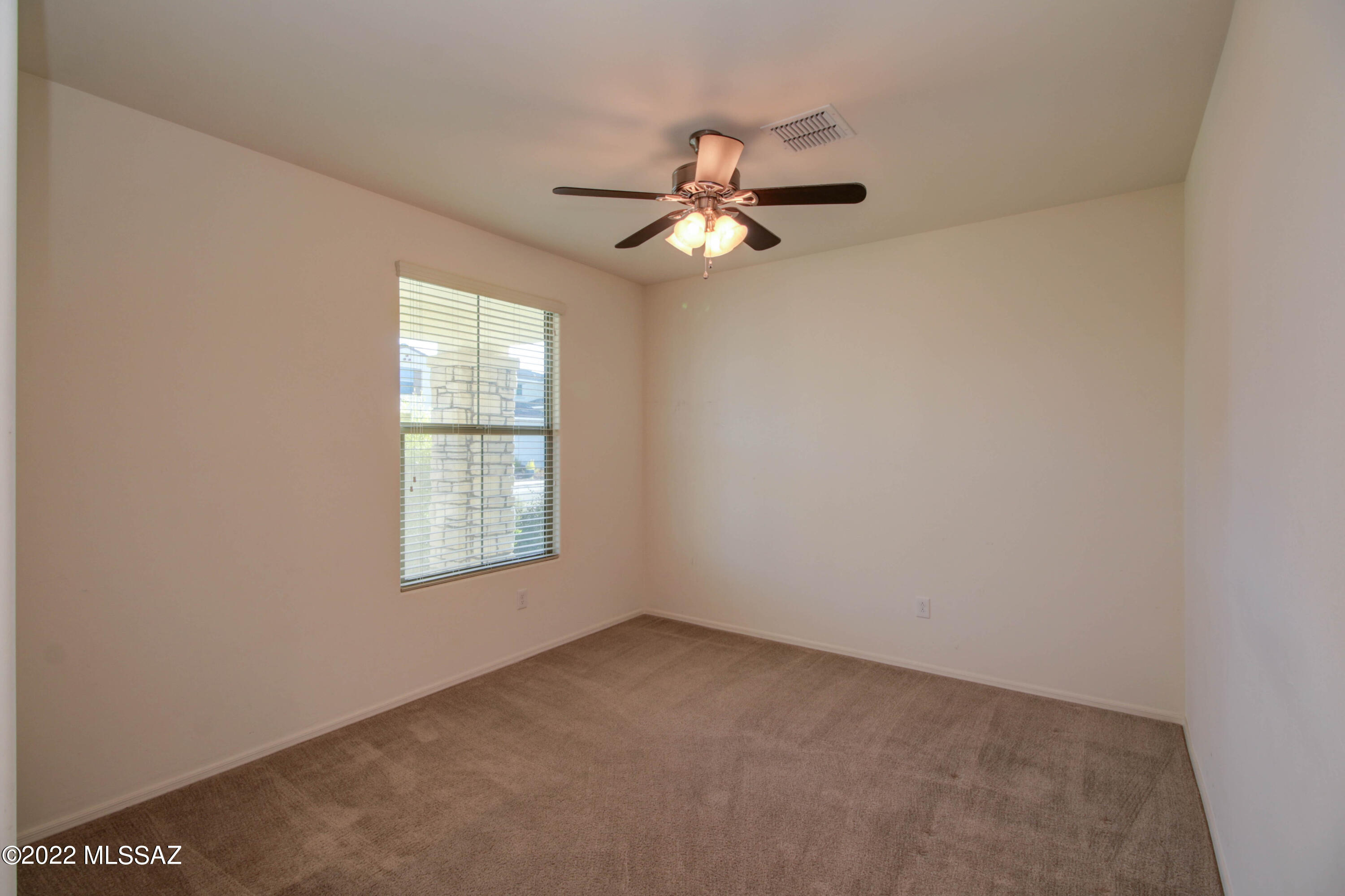 La Estancia De Tucson (1-330) - Residential Lease