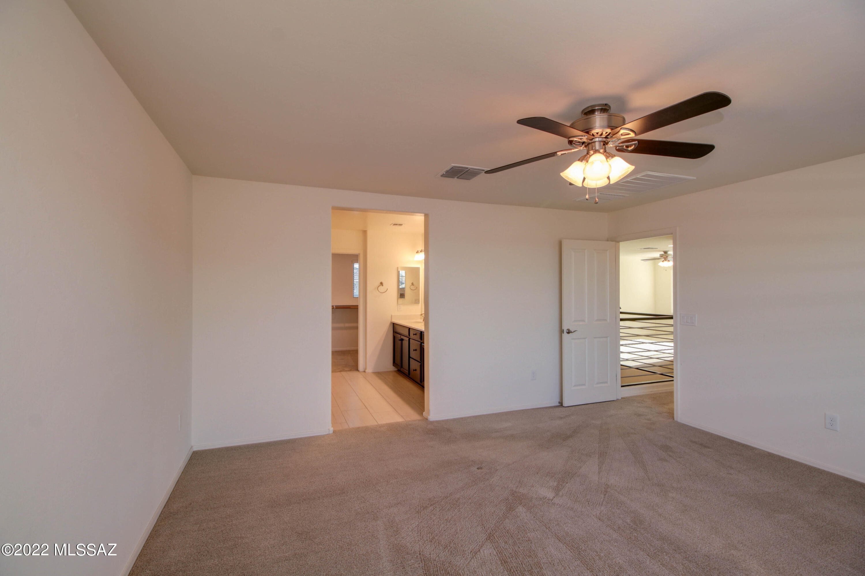 La Estancia De Tucson (1-330) - Residential Lease