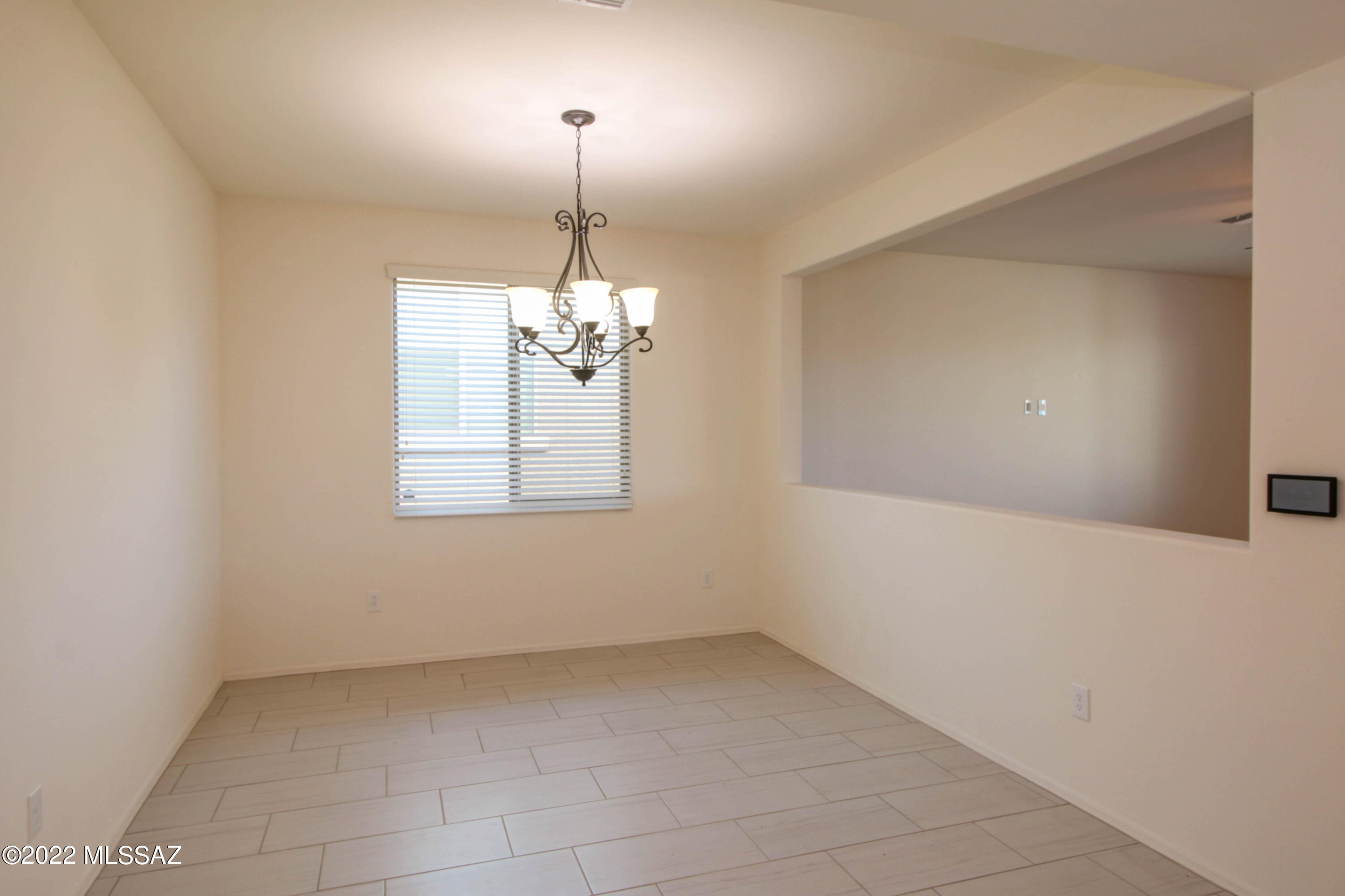 La Estancia De Tucson (1-330) - Residential Lease