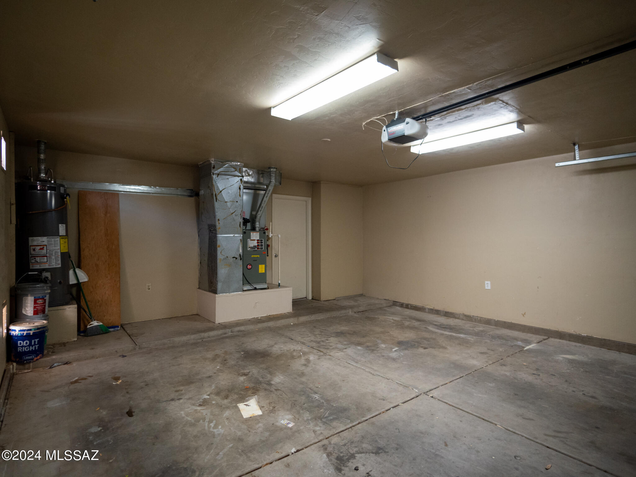 Eastwind (1-60) - Residential Lease