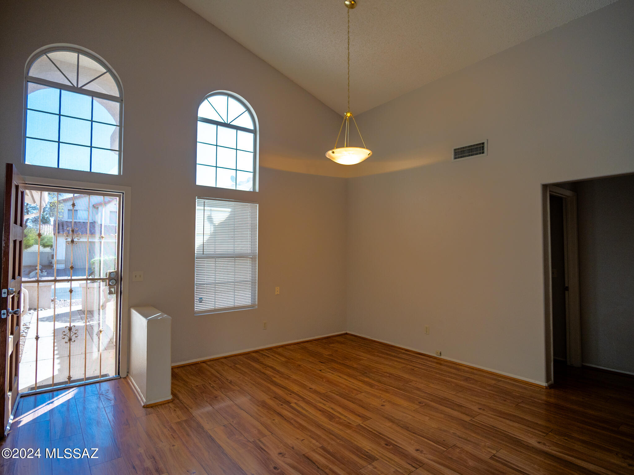 Eastwind (1-60) - Residential Lease