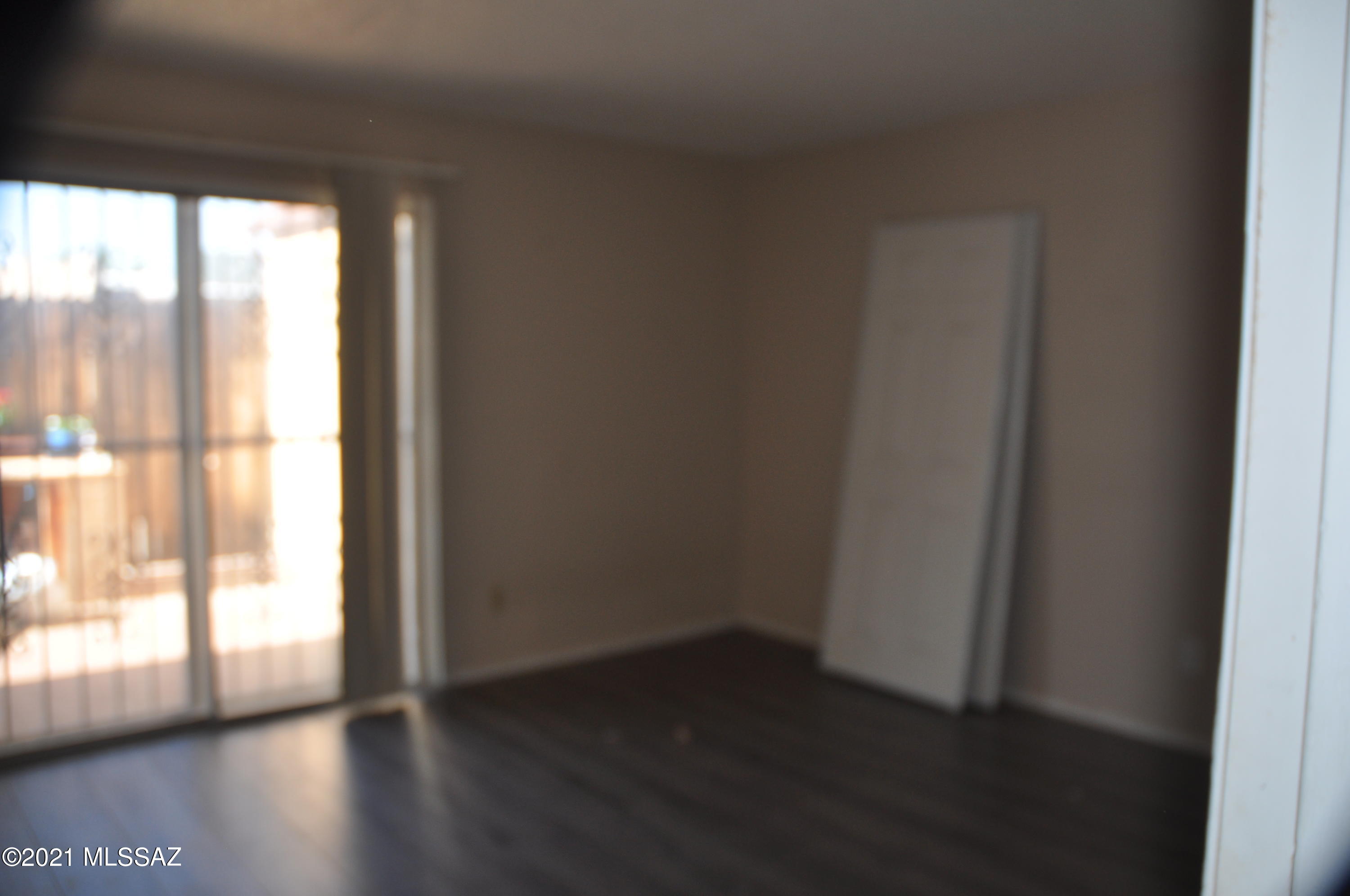 Pantano Park Townhouses - Residential