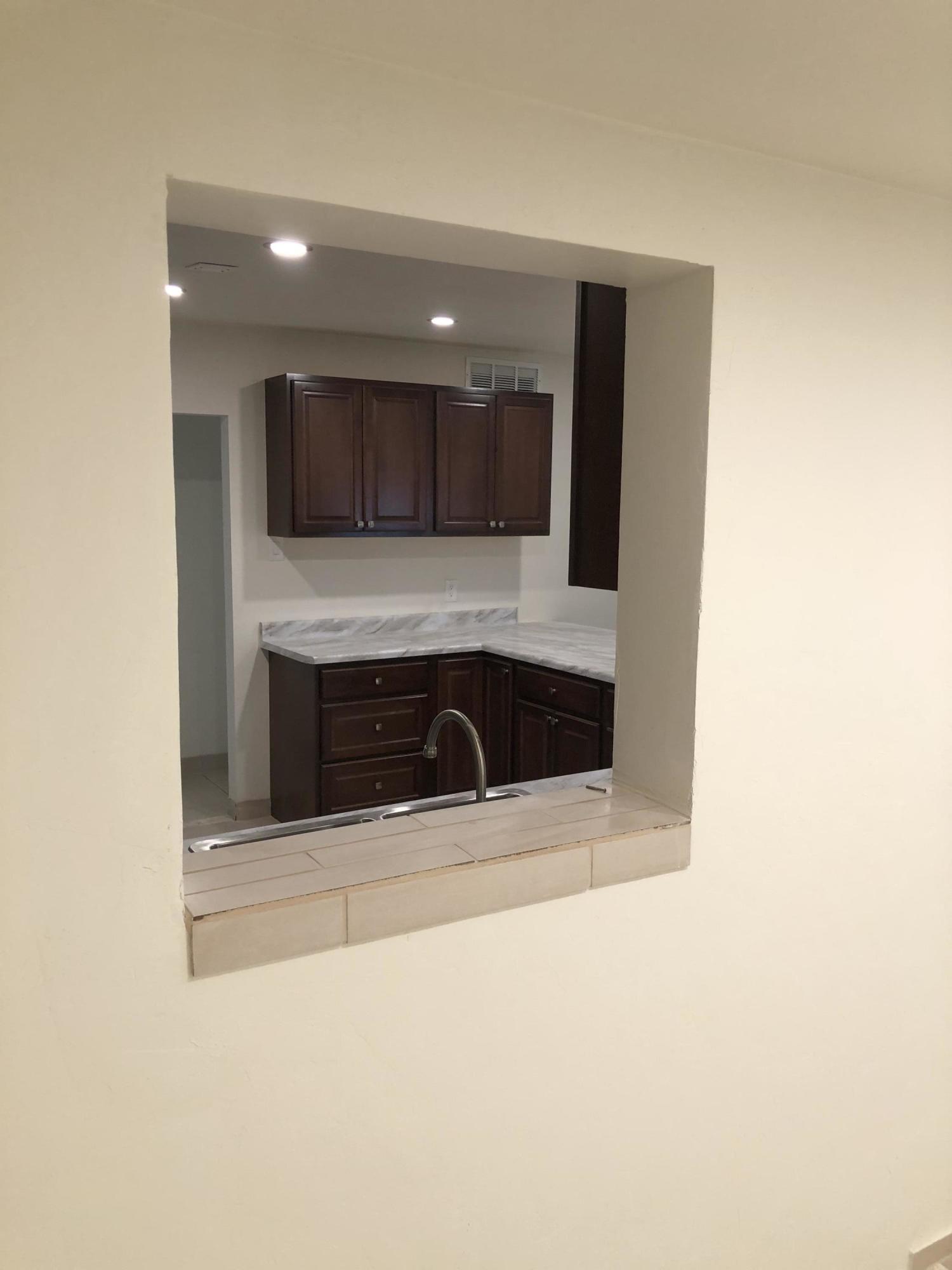 Manana Grande ''''B'''' (1-185) - Residential Lease