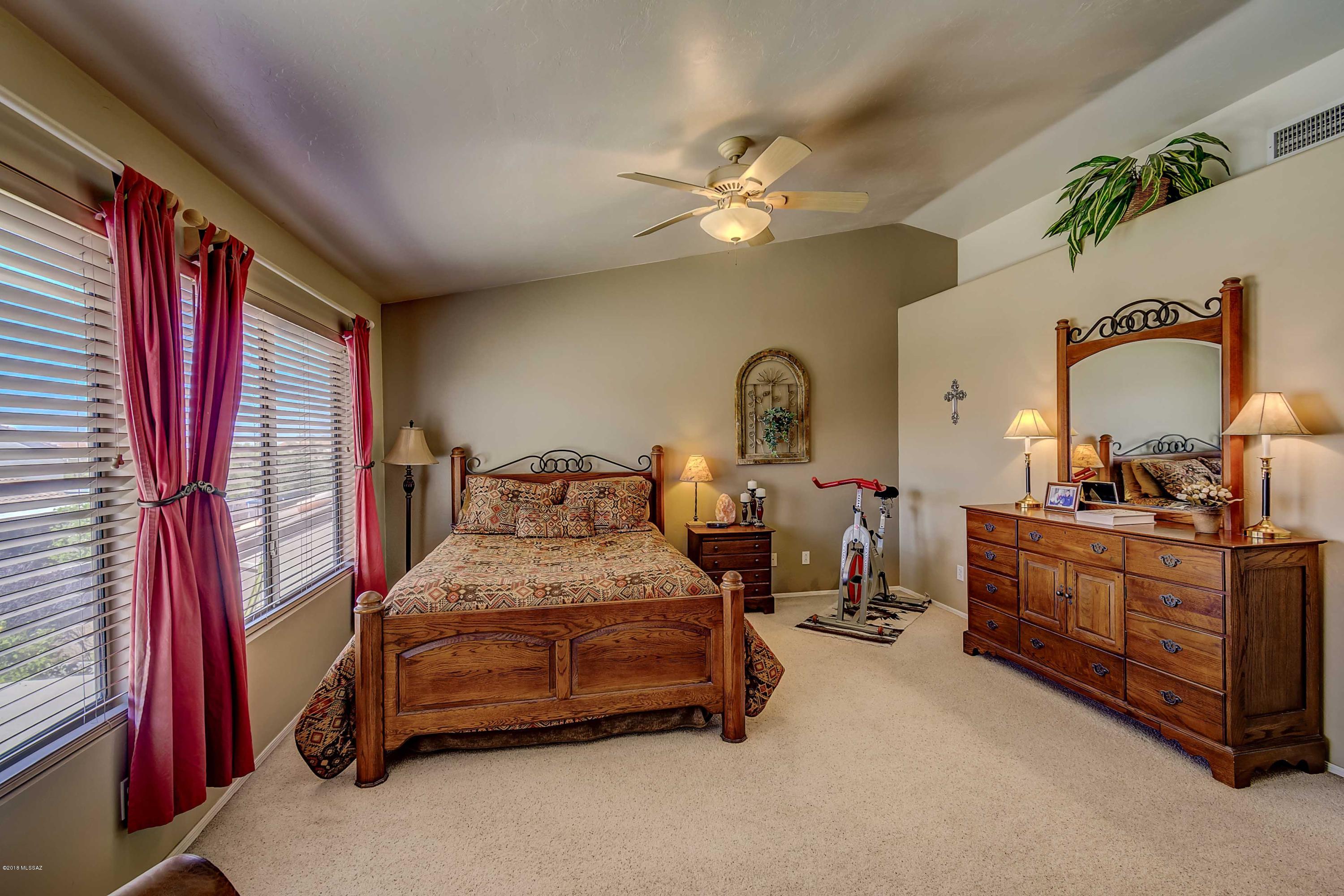 La Cholla Estates (1-94) - Residential