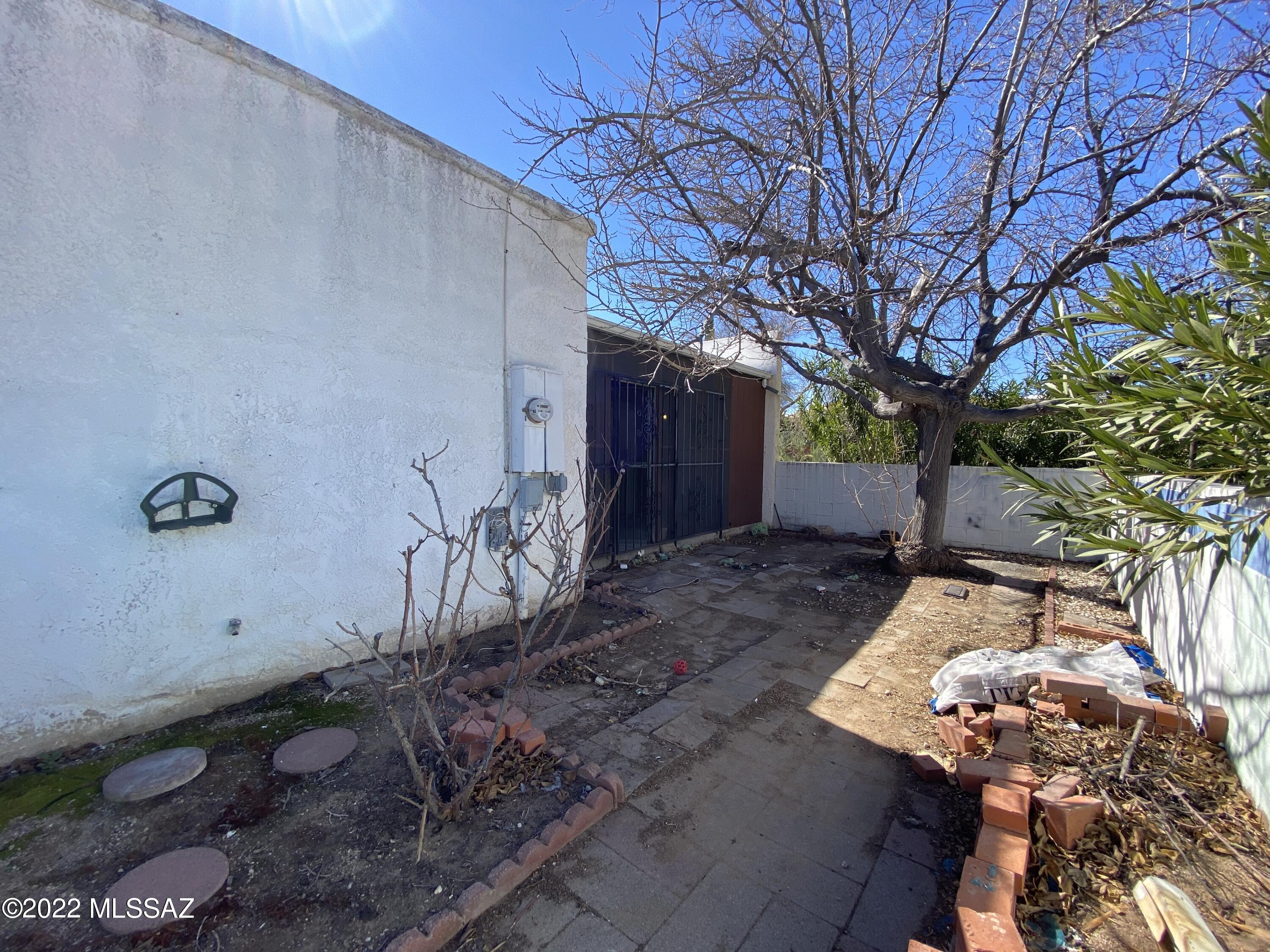 Colonia De Los Alamos (BK1-45) - Residential