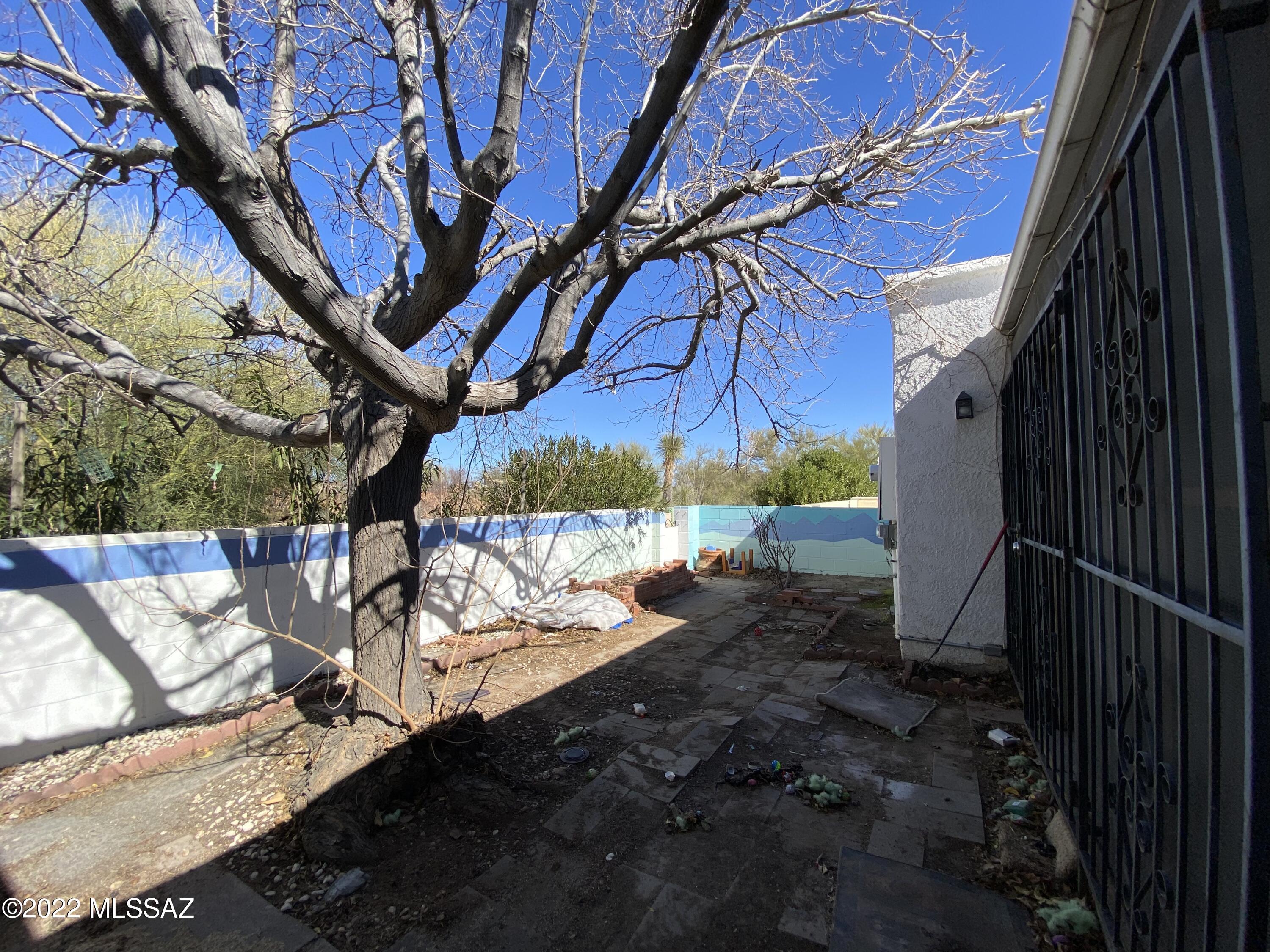 Colonia De Los Alamos (BK1-45) - Residential