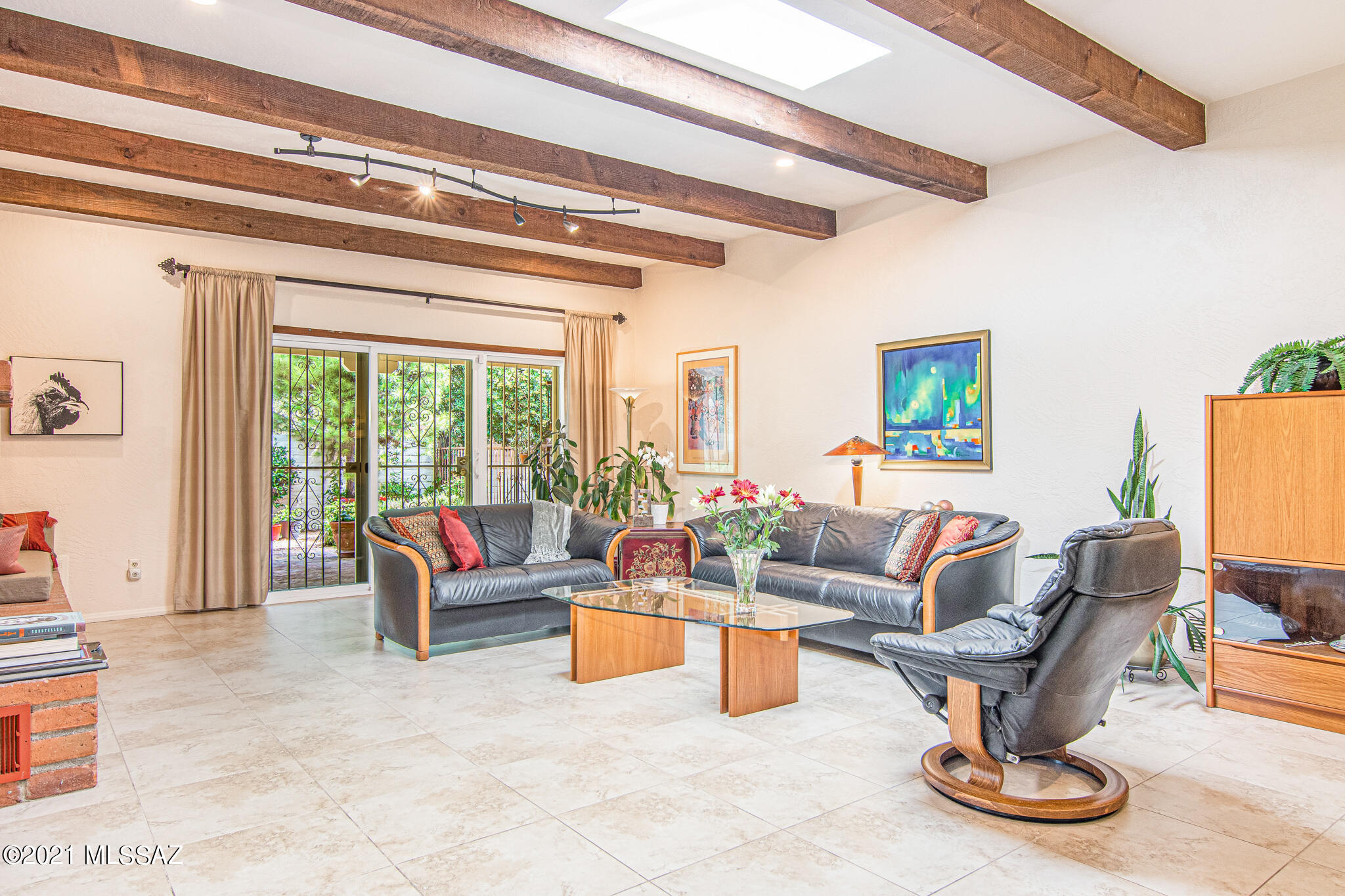 Casas Esplendora (1-24) - Residential