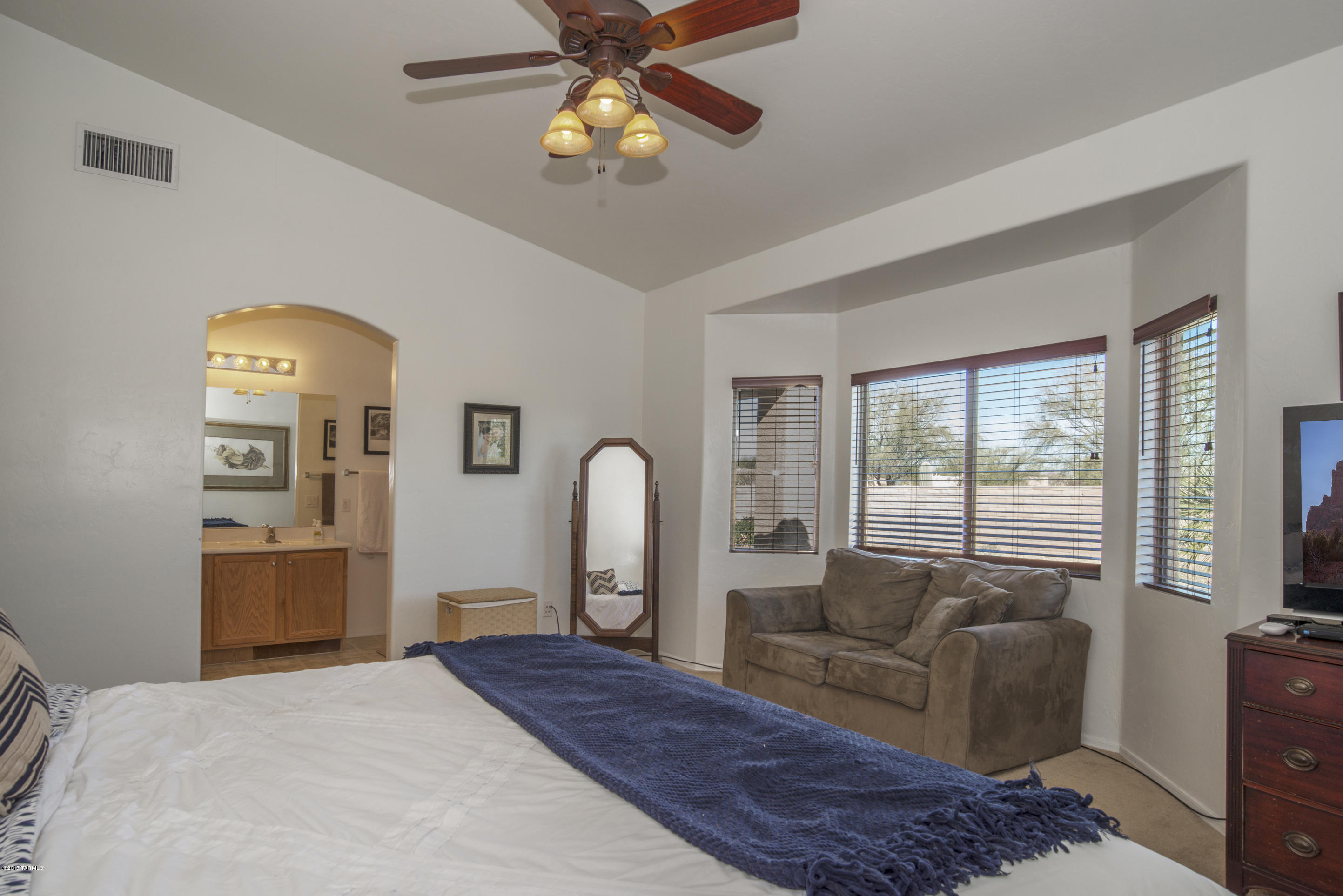 Continental Reserve Blk. 15 (1-66) - Residential