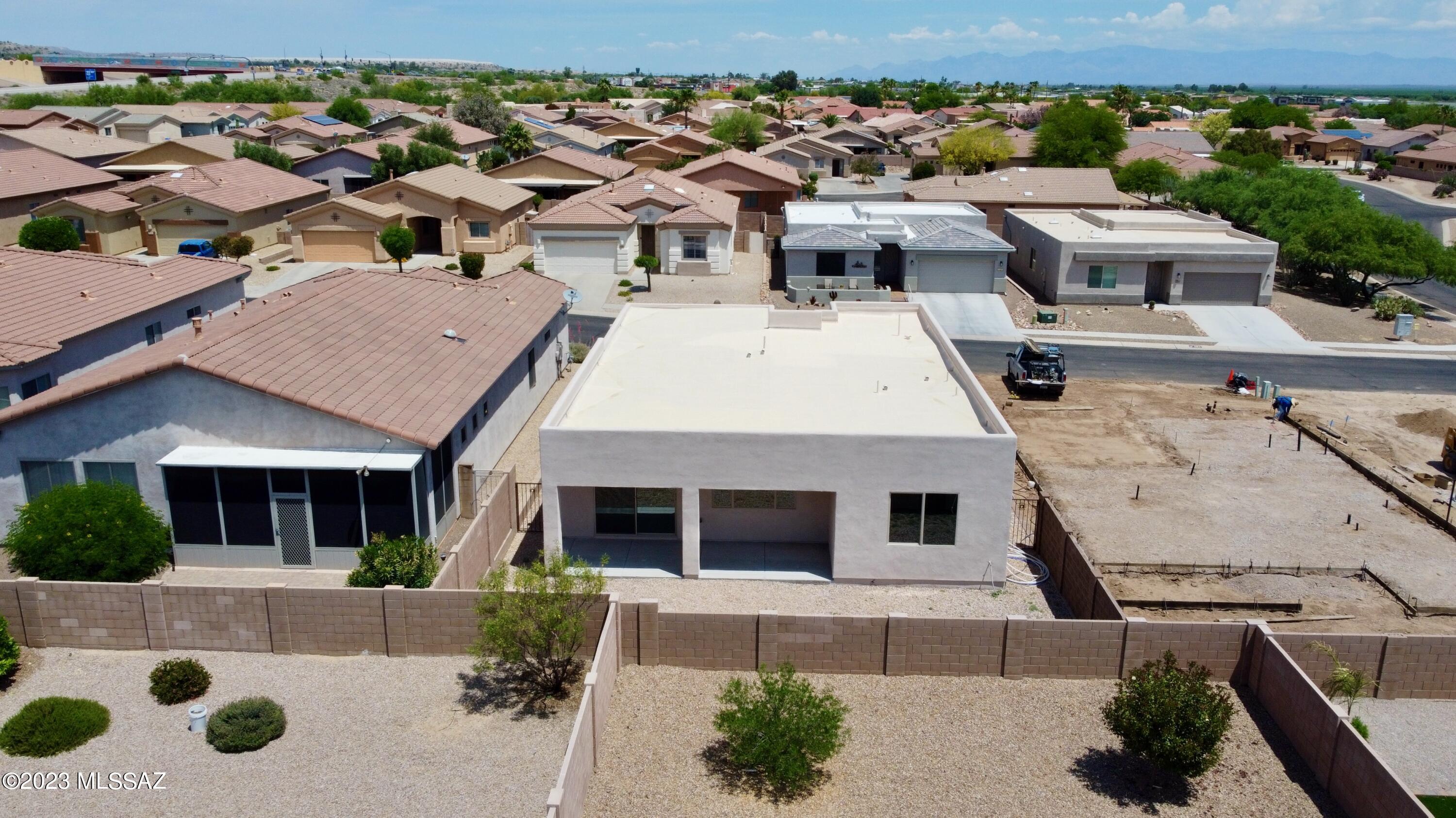 La Joya Verde II (1-105) - Residential