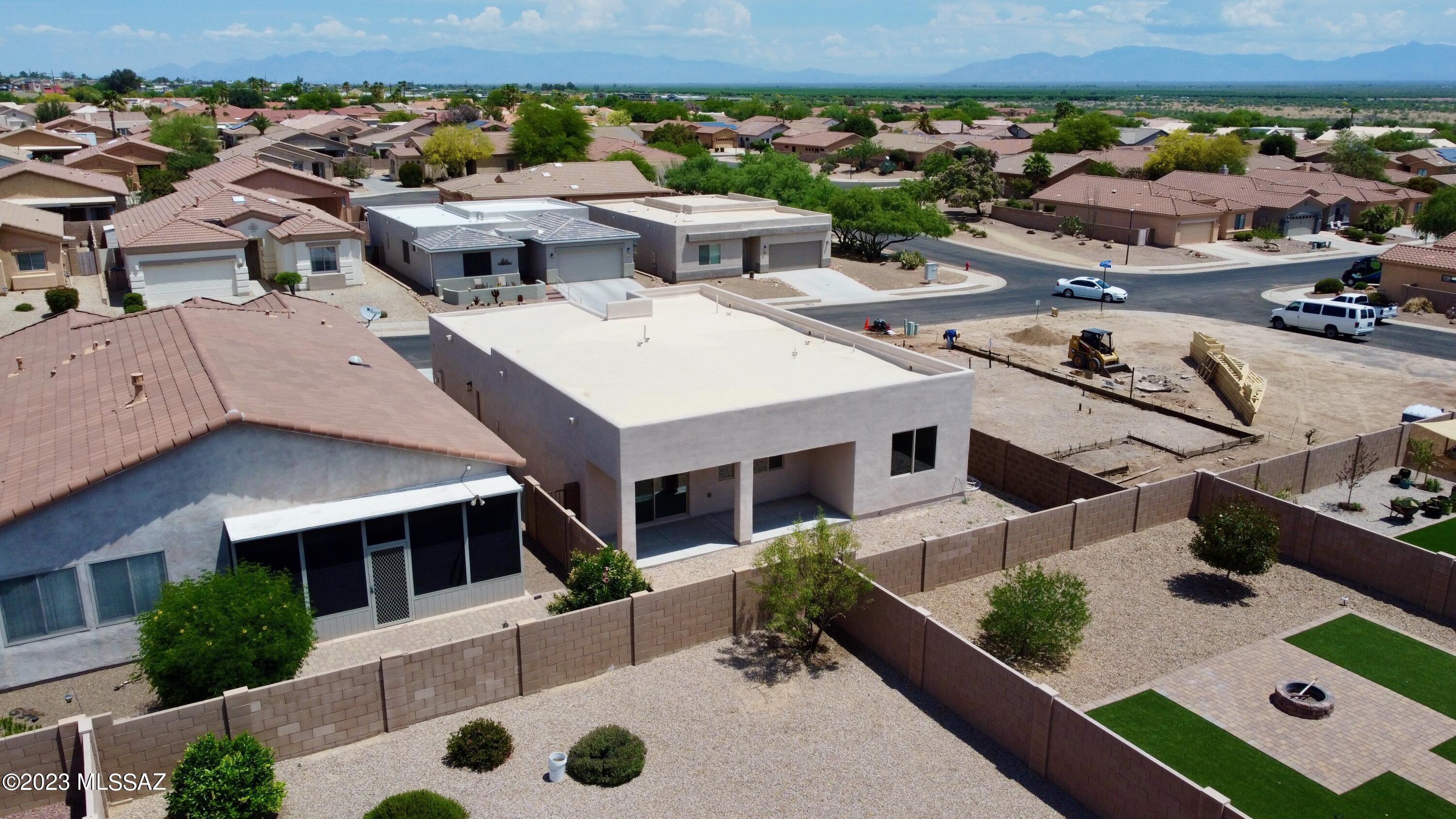 La Joya Verde II (1-105) - Residential