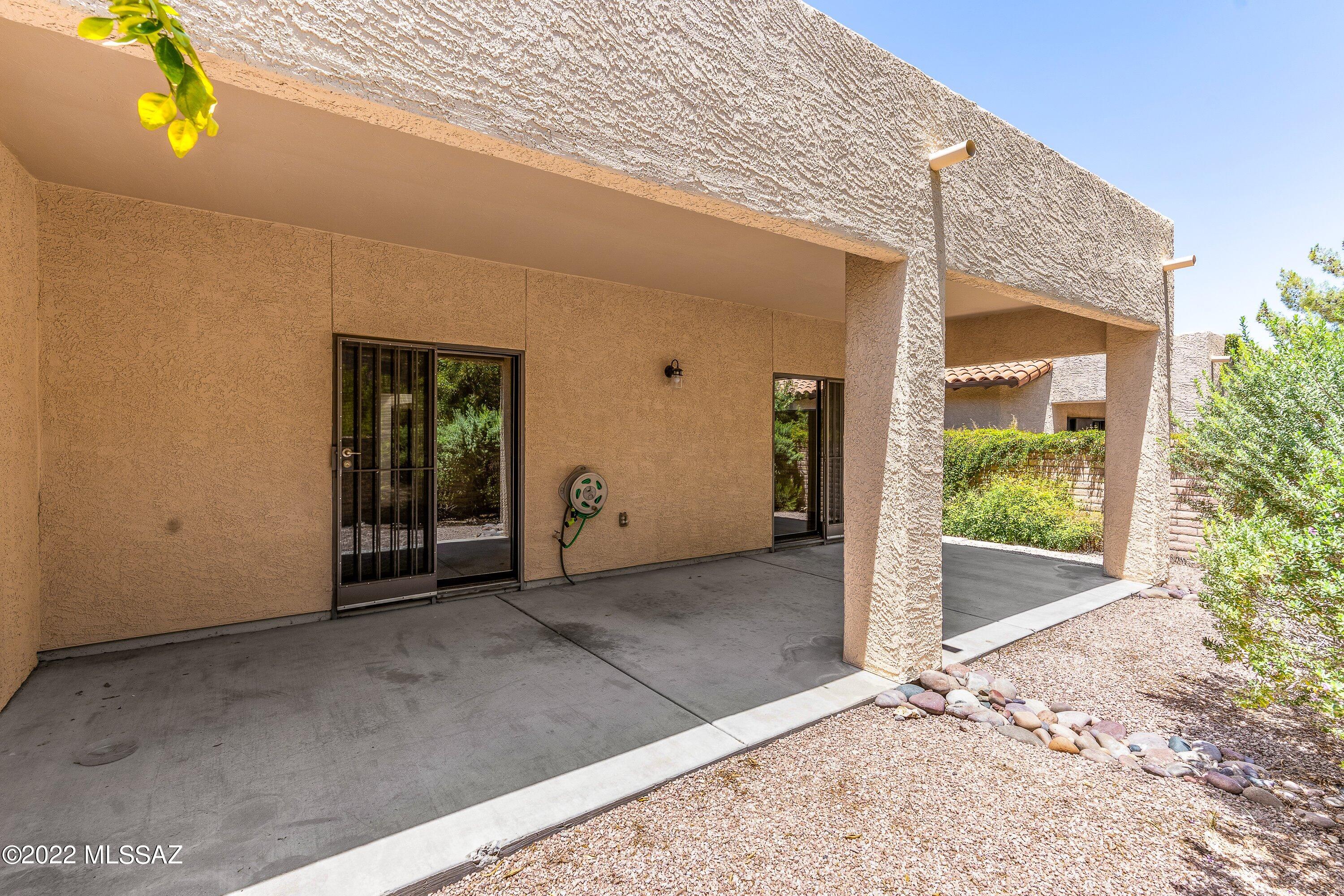 Valle Del Oro Townhomes (1-90) - Residential