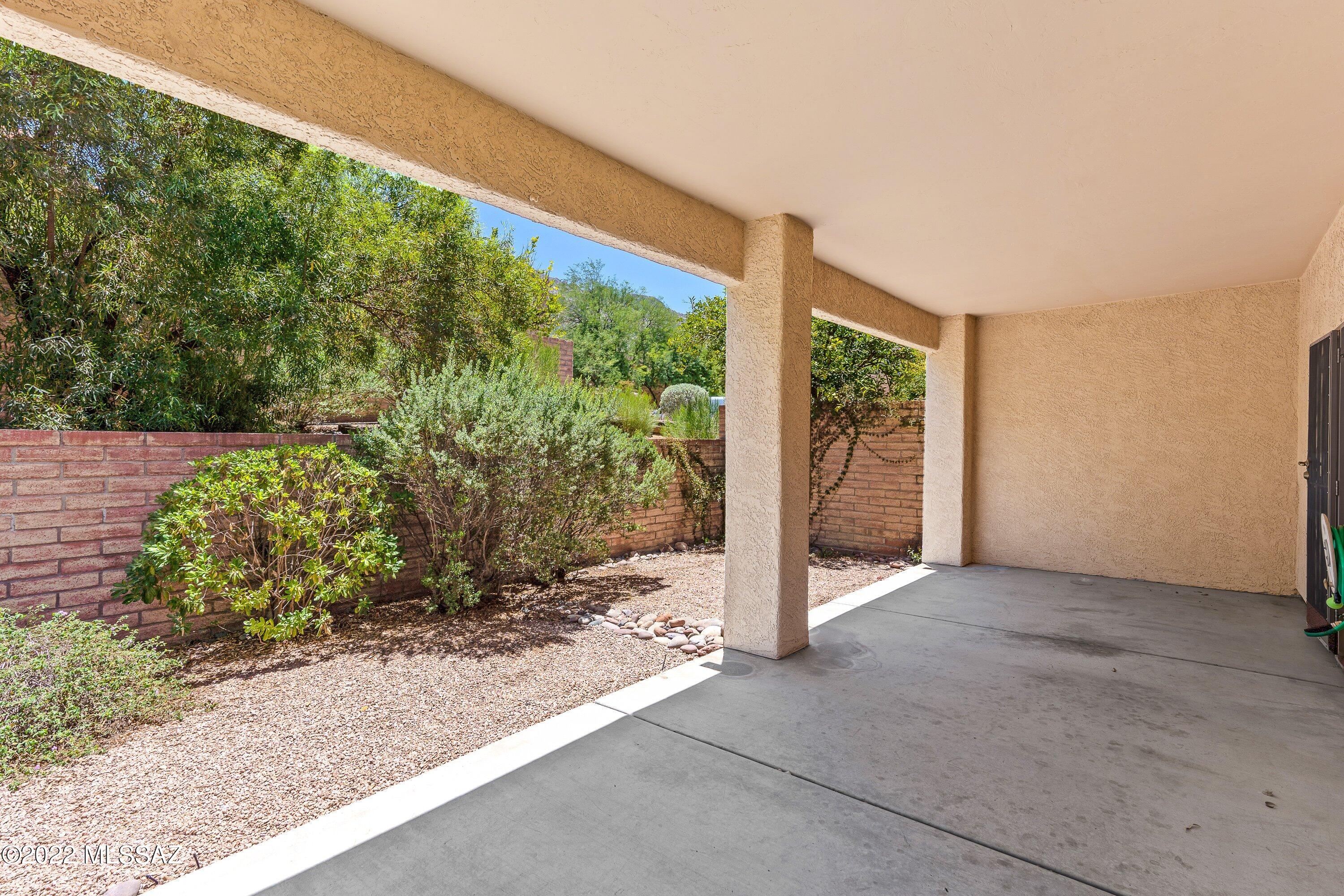 Valle Del Oro Townhomes (1-90) - Residential