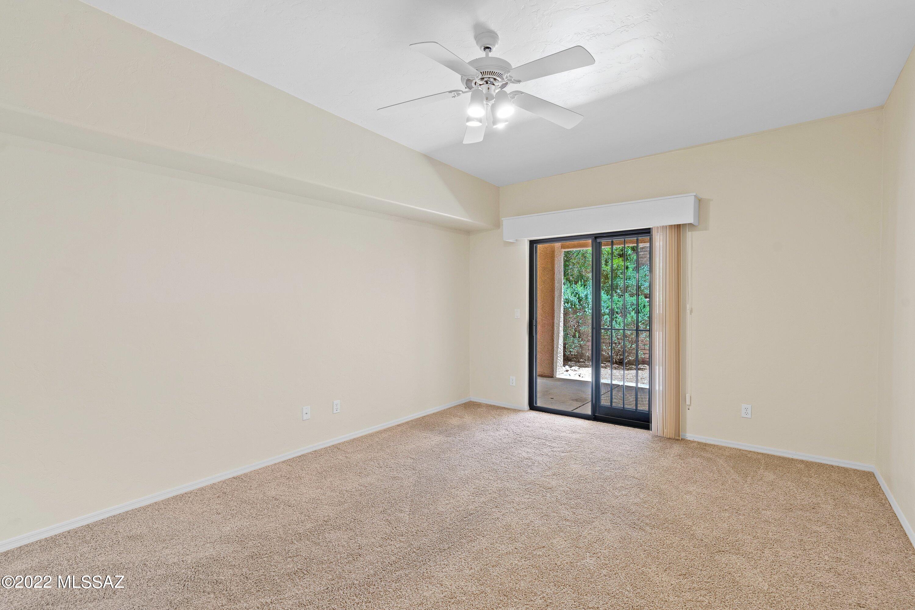 Valle Del Oro Townhomes (1-90) - Residential