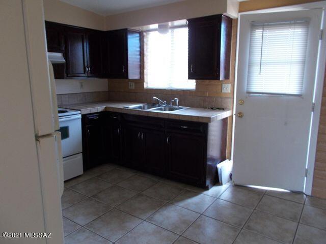 St. James Court - Residential