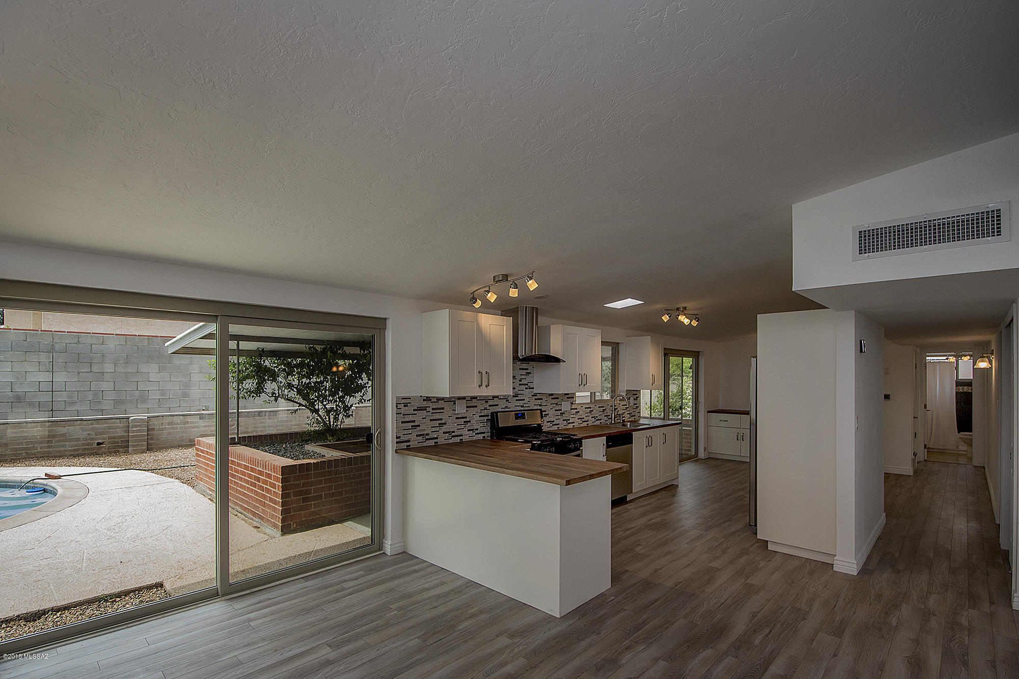 Miramonte Terr - Residential