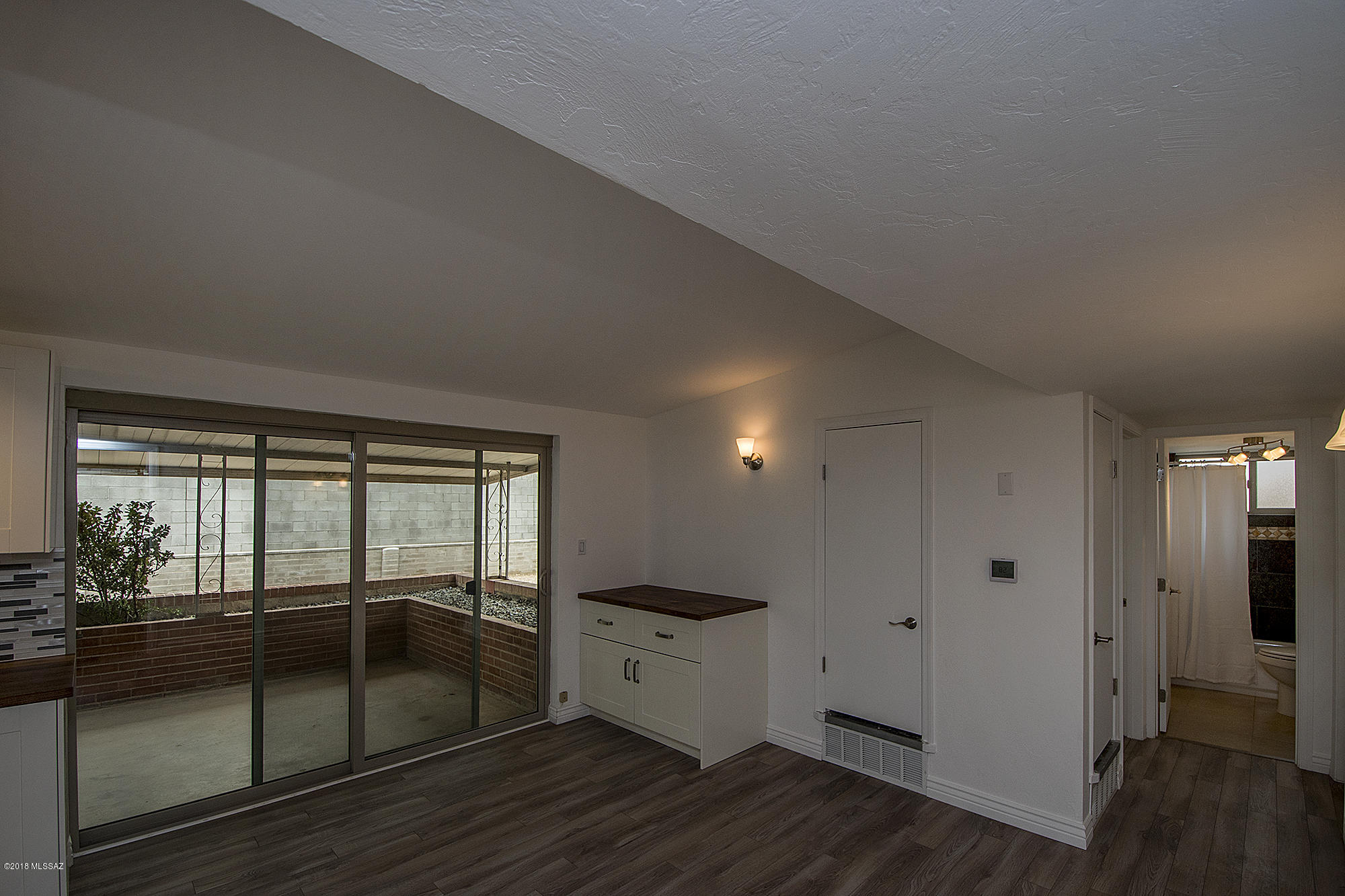 Miramonte Terr - Residential