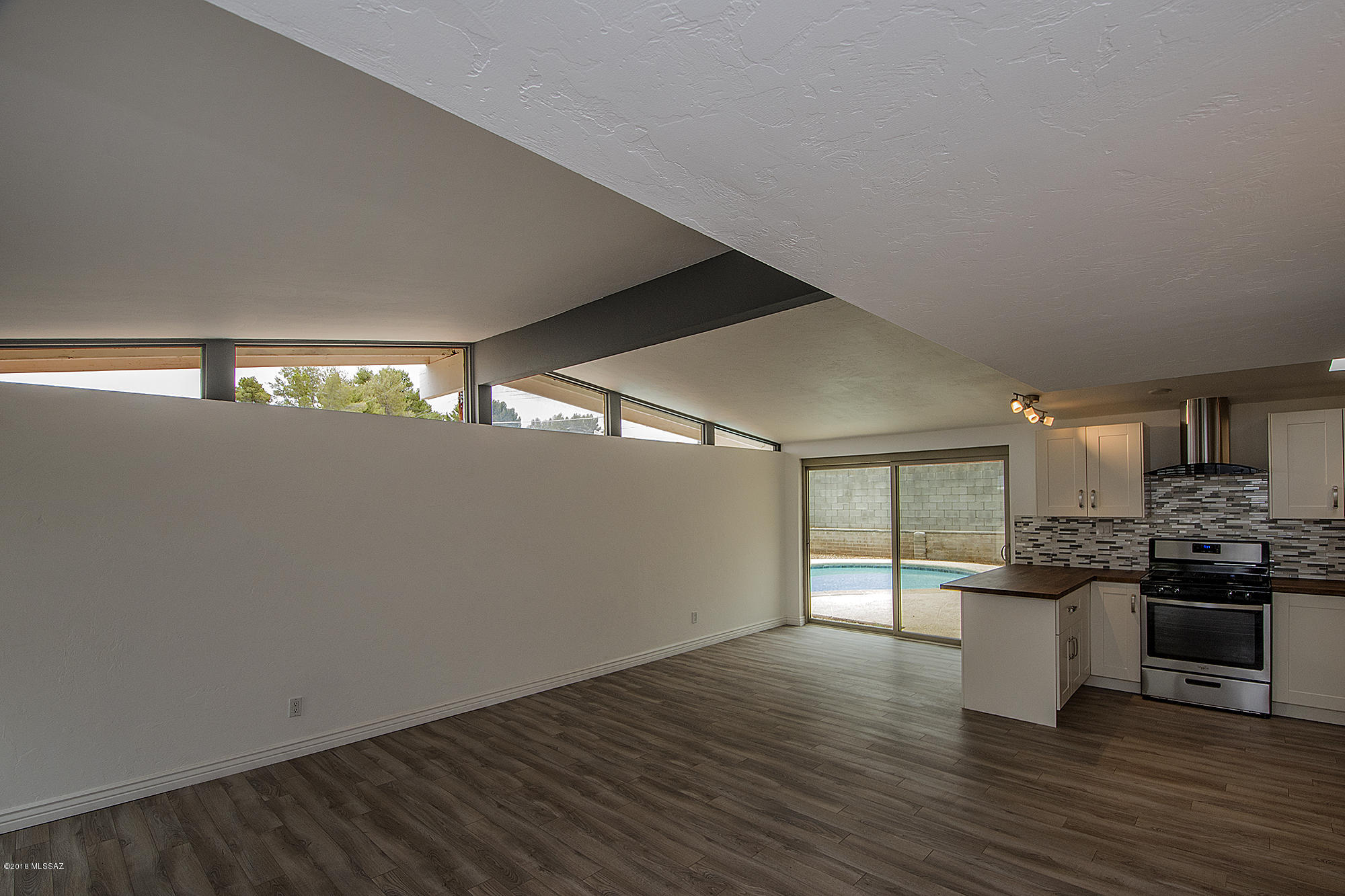 Miramonte Terr - Residential