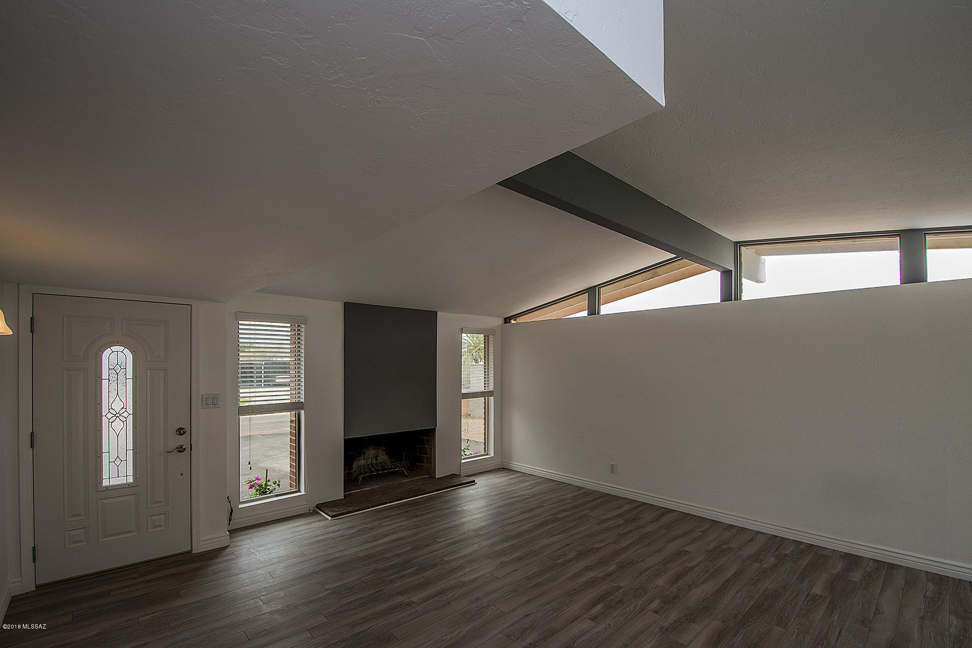 Miramonte Terr - Residential