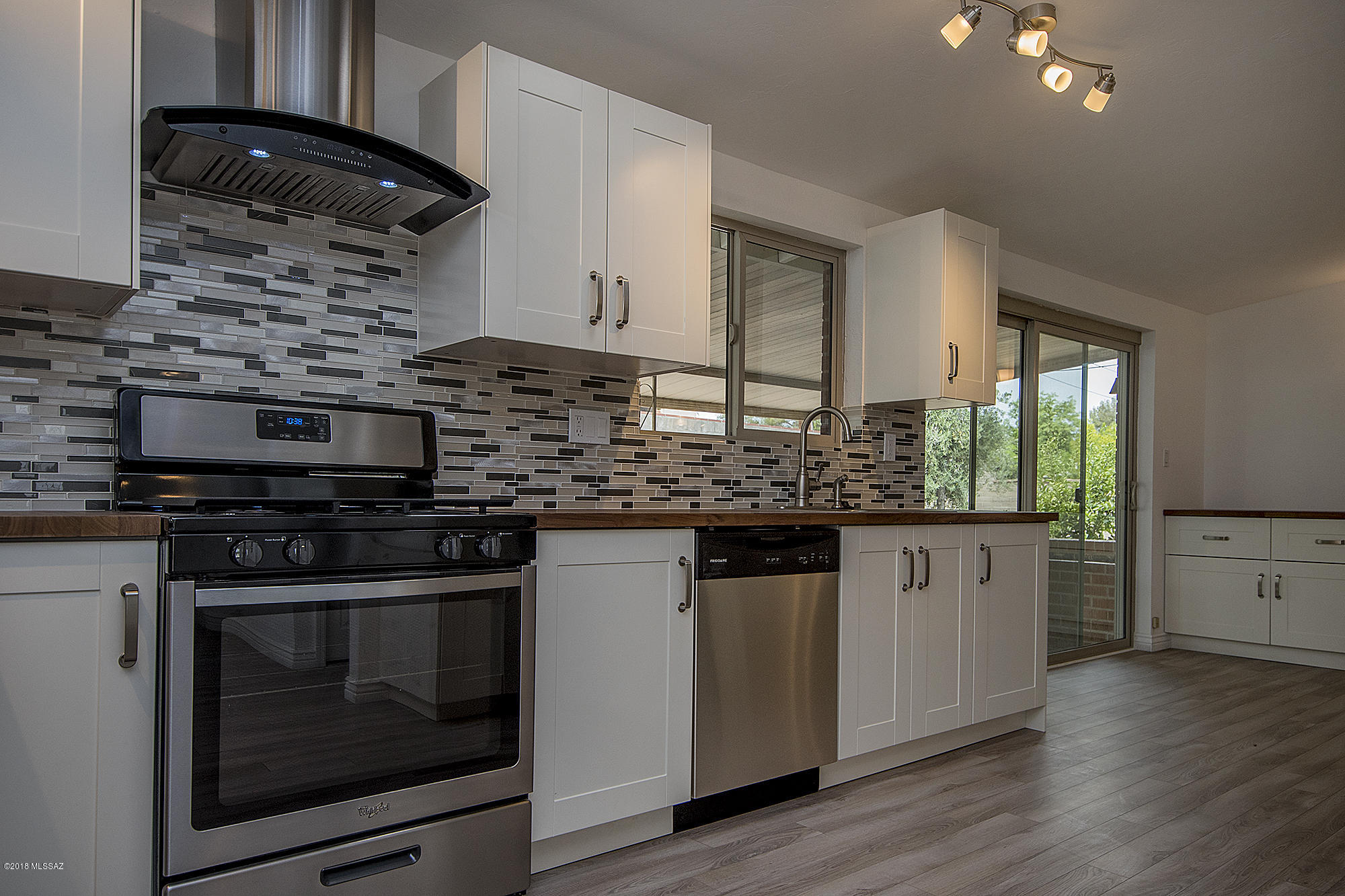Miramonte Terr - Residential