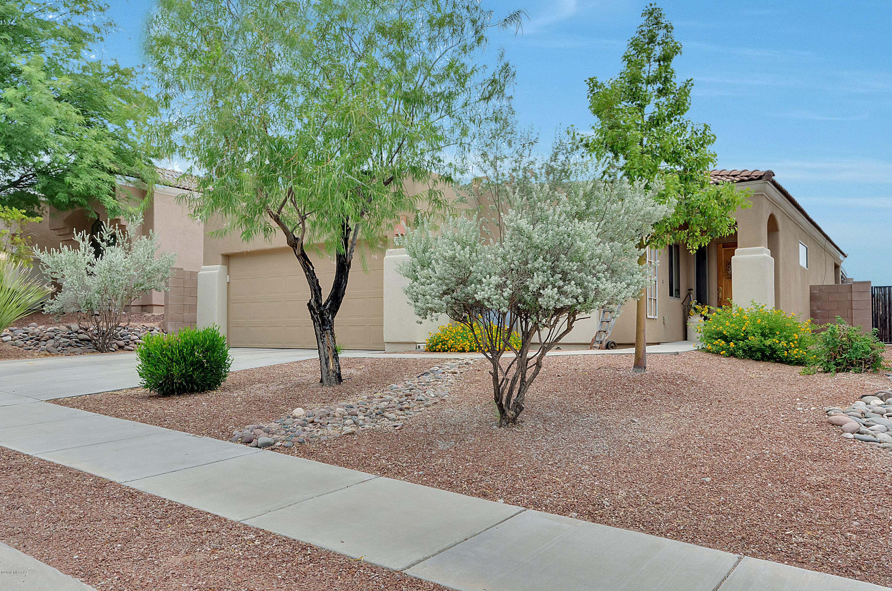 HIGH PLAINS RANCH - Residential