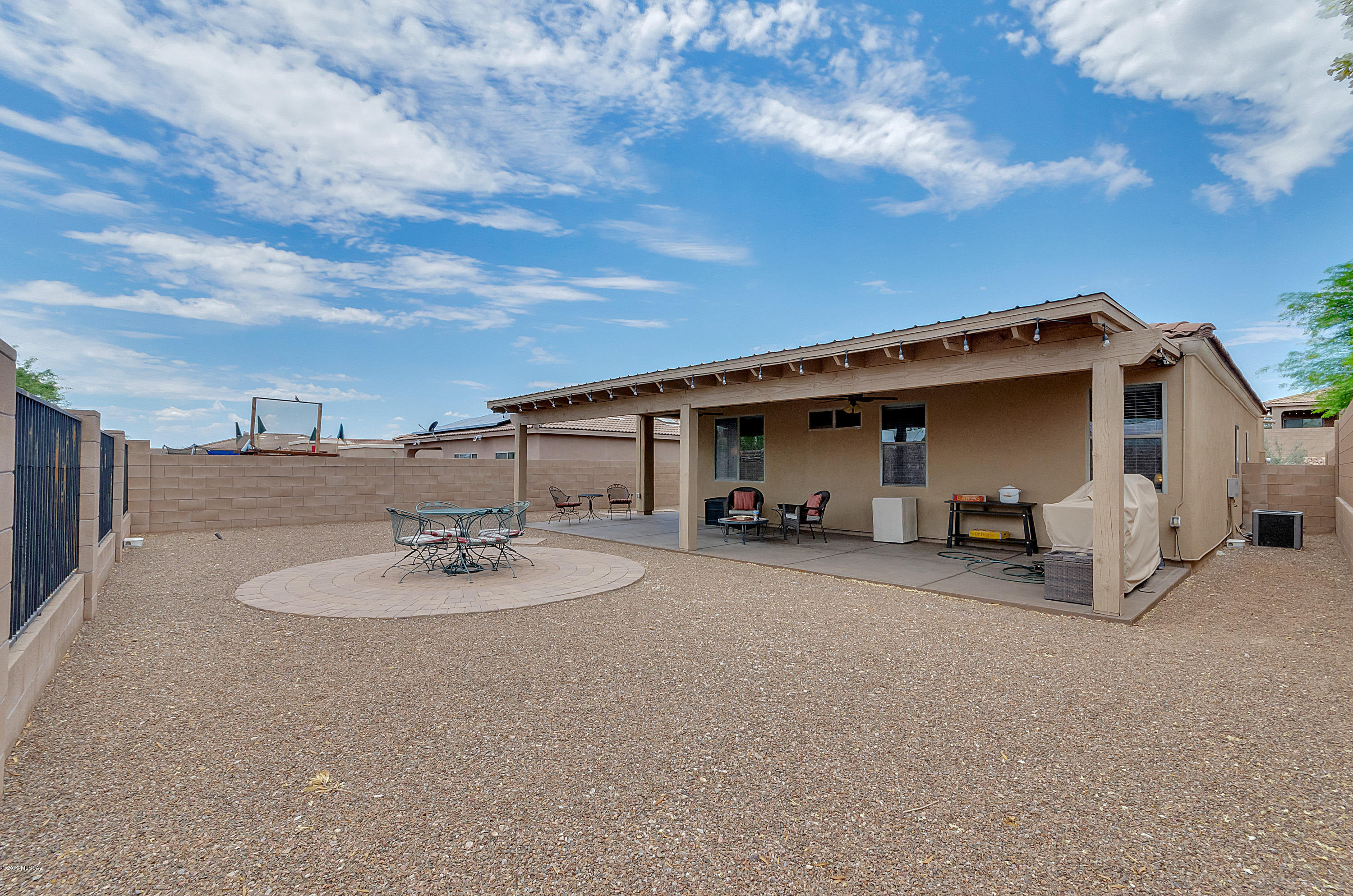 HIGH PLAINS RANCH - Residential