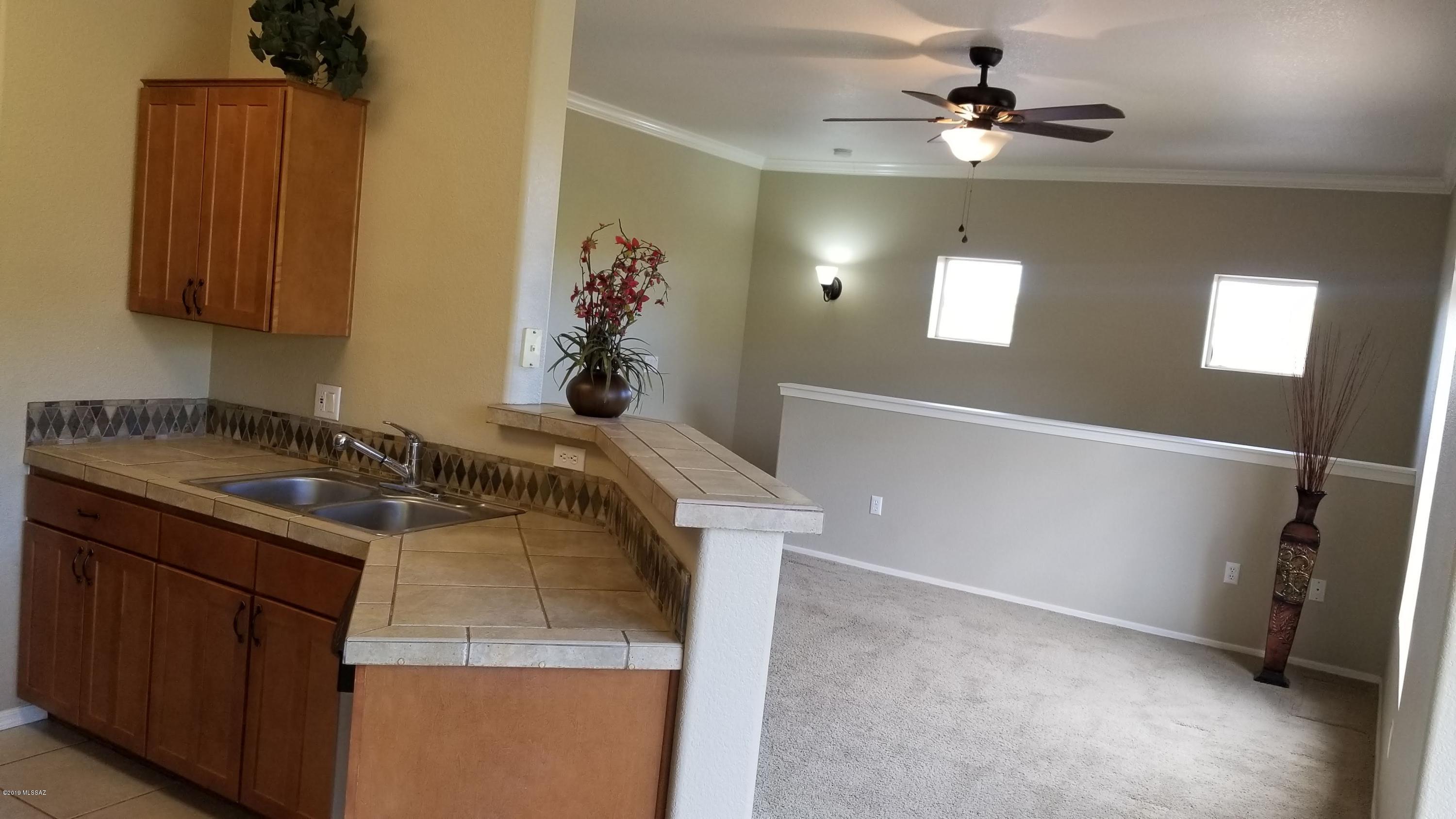 Pinnacle Canyon Condominium - Residential