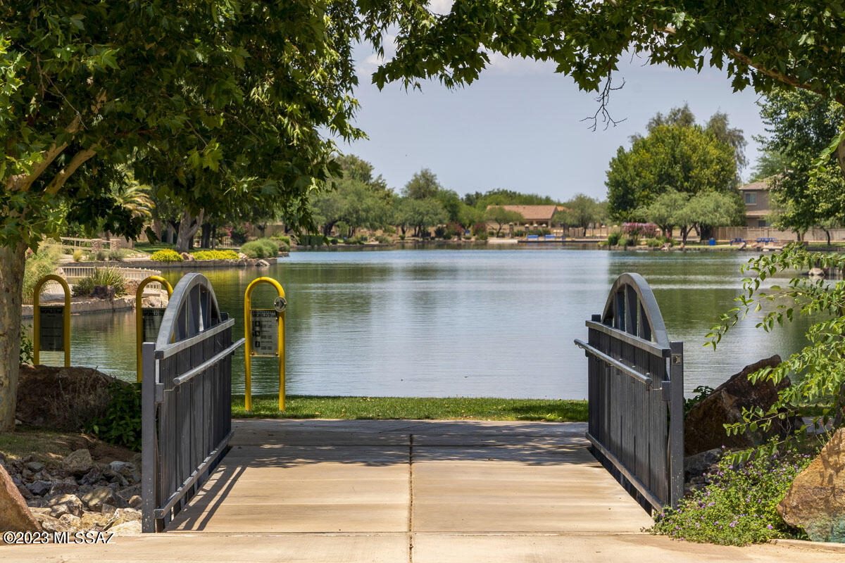 Entrada Del Pueblo - Residential
