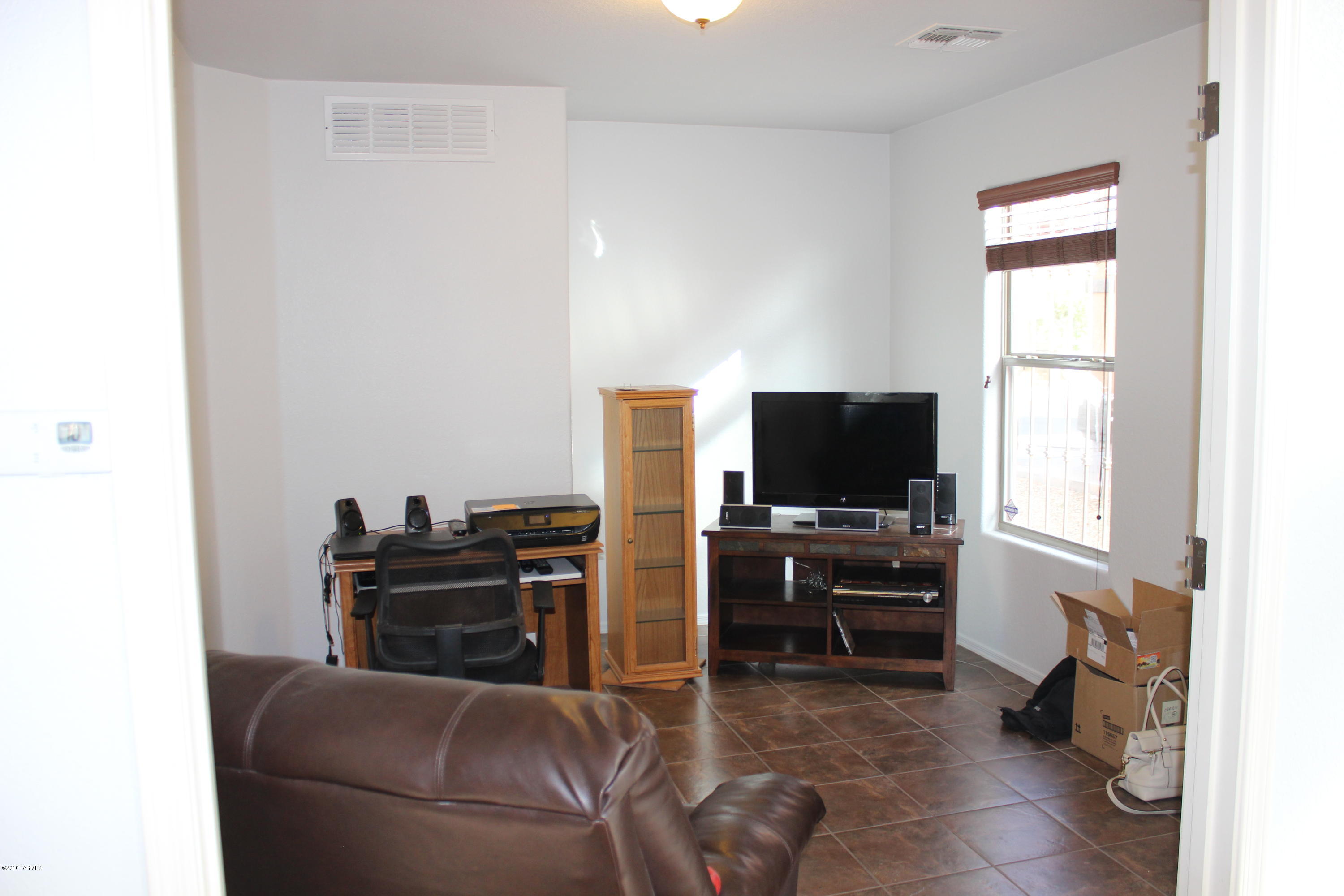 Tres Pueblos - Residential