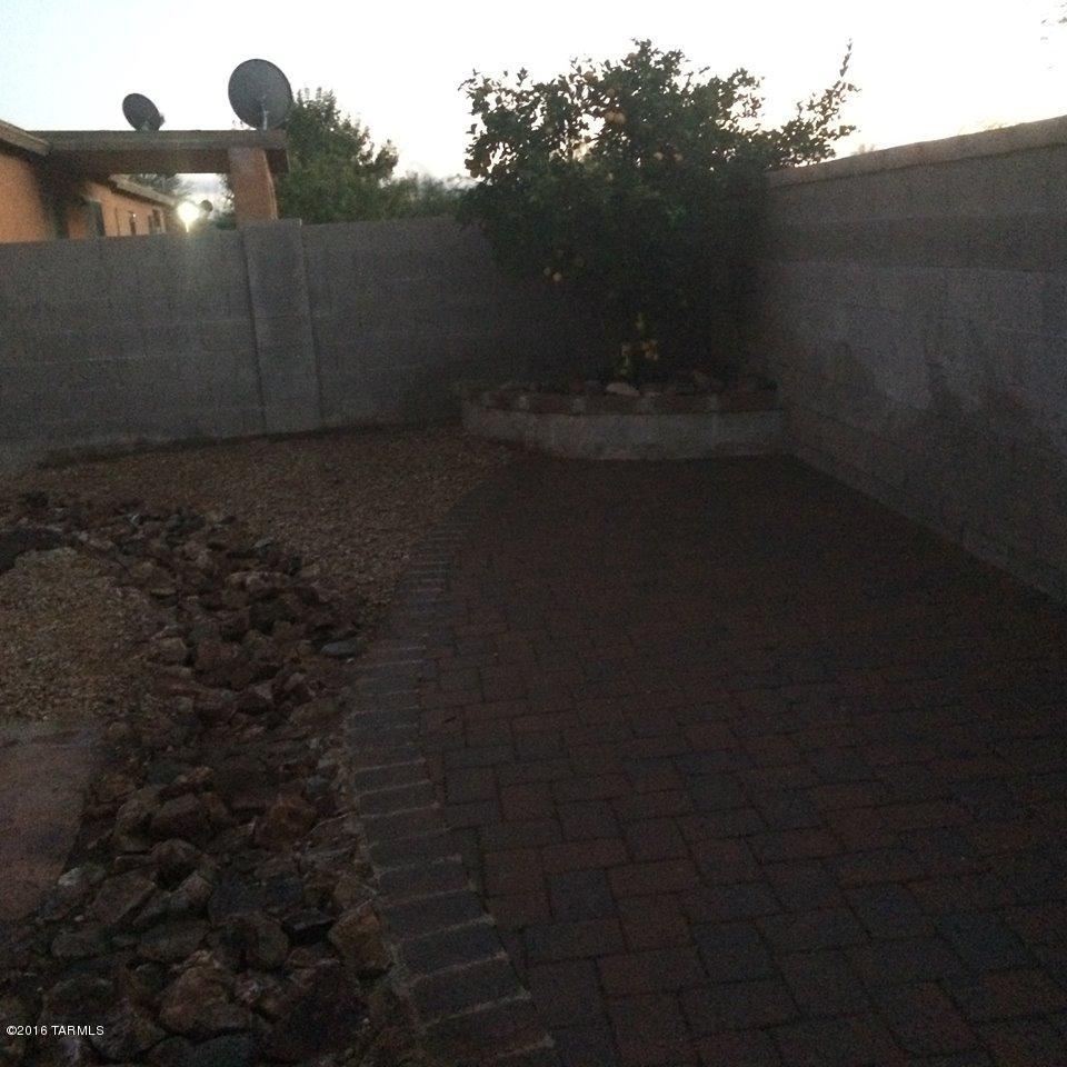 Tres Pueblos - Residential