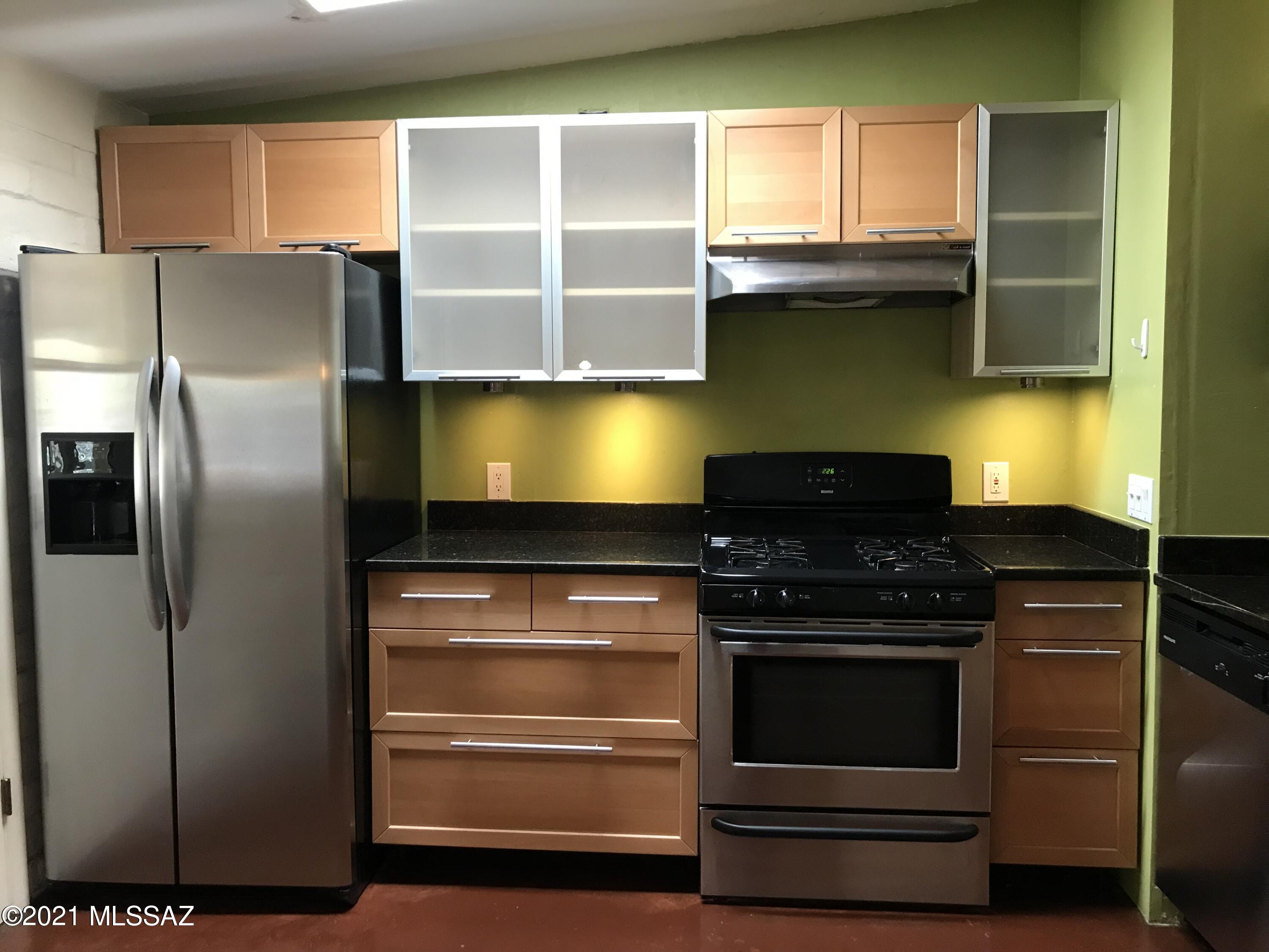 Unsubdivided - Residential Lease