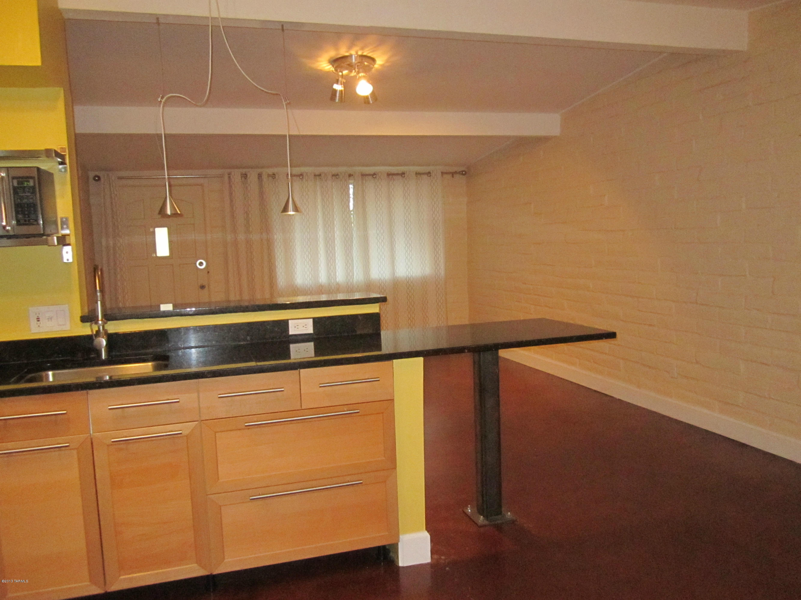 Unsubdivided - Residential Lease