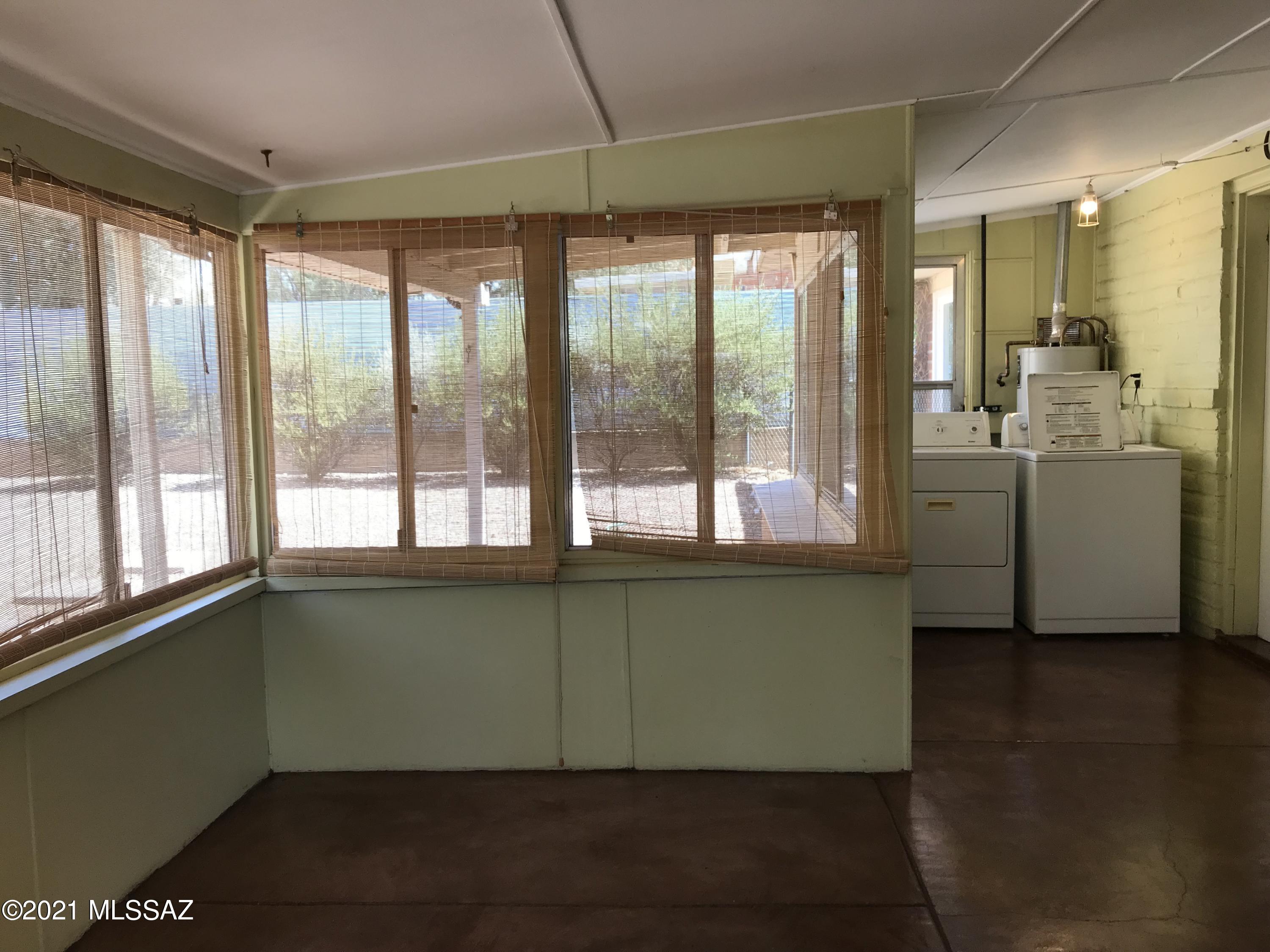 Unsubdivided - Residential Lease