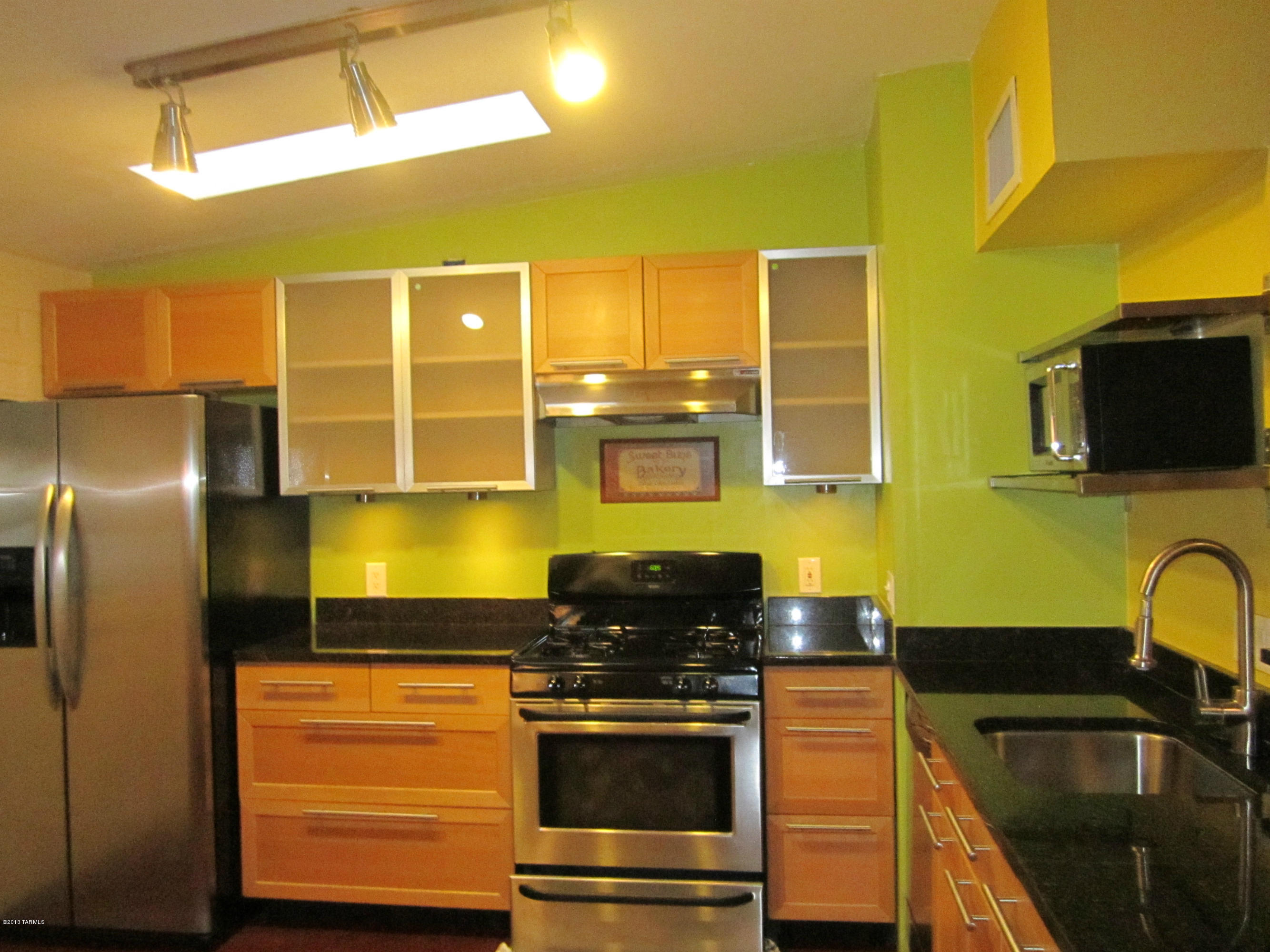 Unsubdivided - Residential Lease