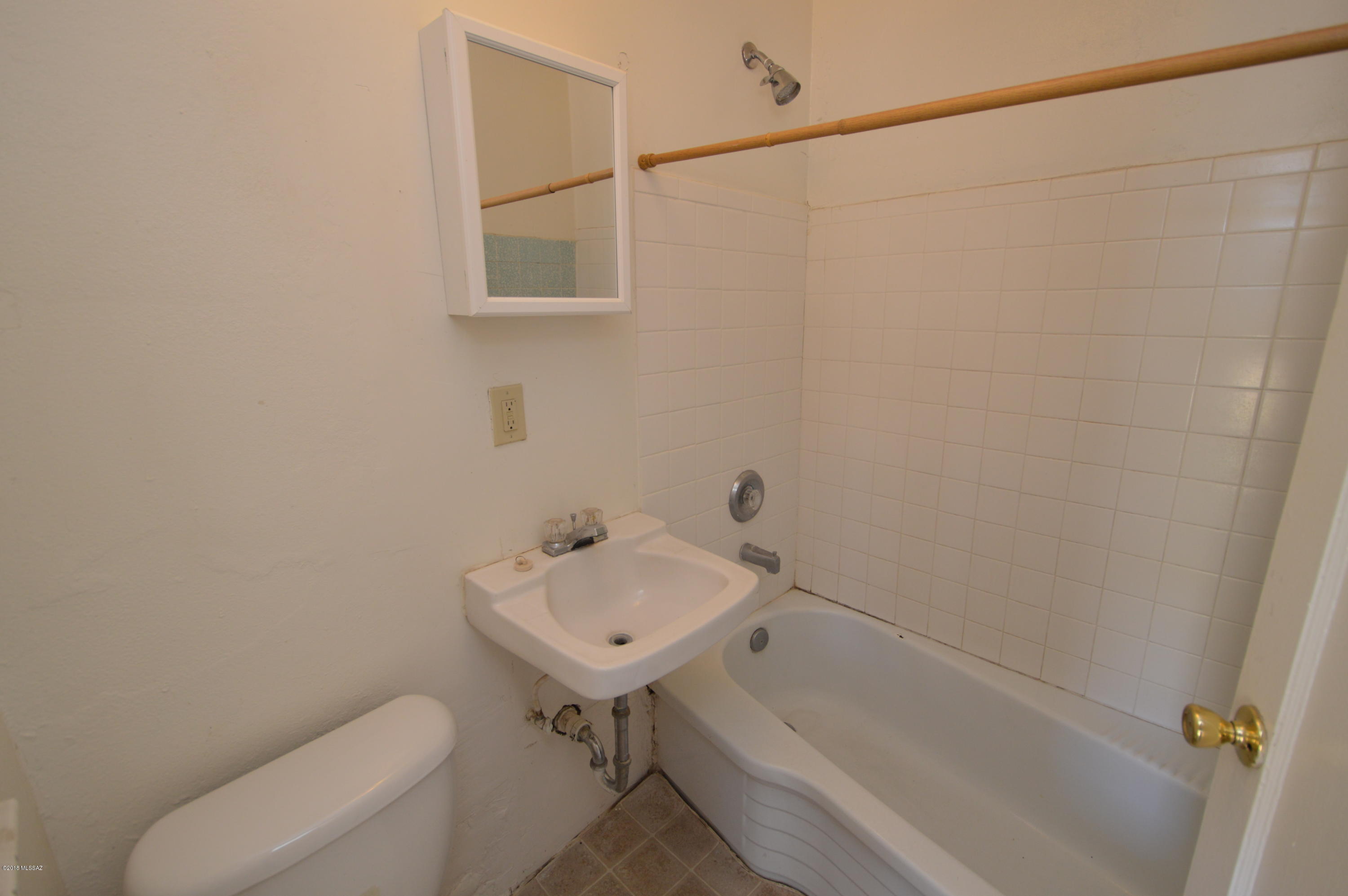 Swan Way Addition - Residential Lease