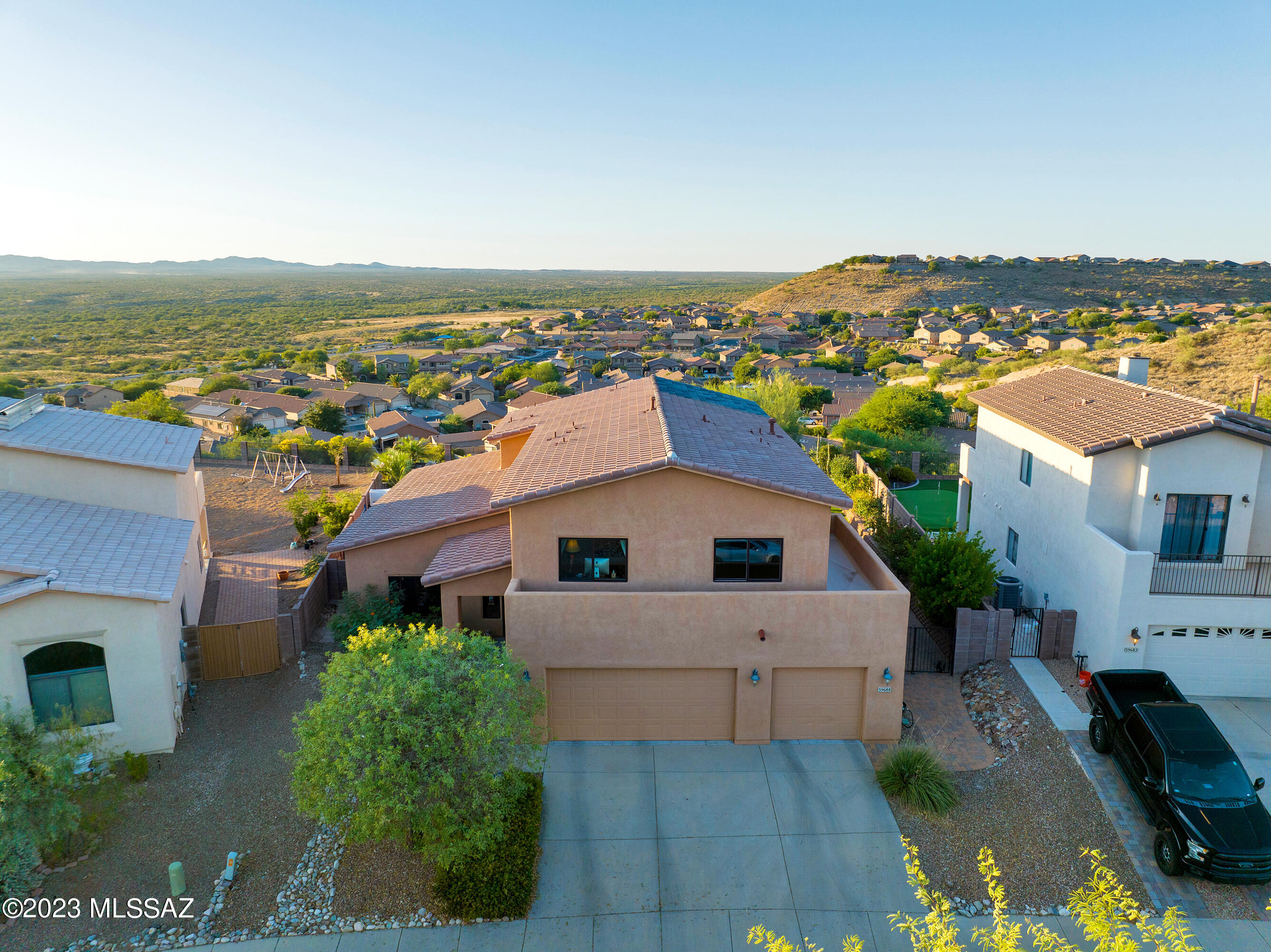 Majestic 5-bedroom, 4-bathroom home, with 3 car extended garage in the quiet 
setting of Eagle Crest Ranch. This grand residence sits high on a hill-side 
lot,  boasts a gourmet kitchen with stylish granite countertops, soft close doors, 2 pantry closets, a gas range, and a stainless steel refrigerator. The kitchen opens to 
the bright and spacious family room. There is a bedroom and full bathroom 
downstairs perfect for an office, guests, independent teens, or in-laws! Upstairs 
you will find 3 spare bedrooms, 2 full baths, and the Primary Suite. The backyard has much to be desired with a built-in BBQ, gas fire pit, pool, and sunset views. ''A
true masterpiece for those with discerning taste.'' Eagle Crest is a lovely neighborhood situated just off State Route 77 which can take you to Phoenix, or beautiful Northern Arizona. Or stay put and enjoy the small town feel with delicious restaurants and modern conveniences.